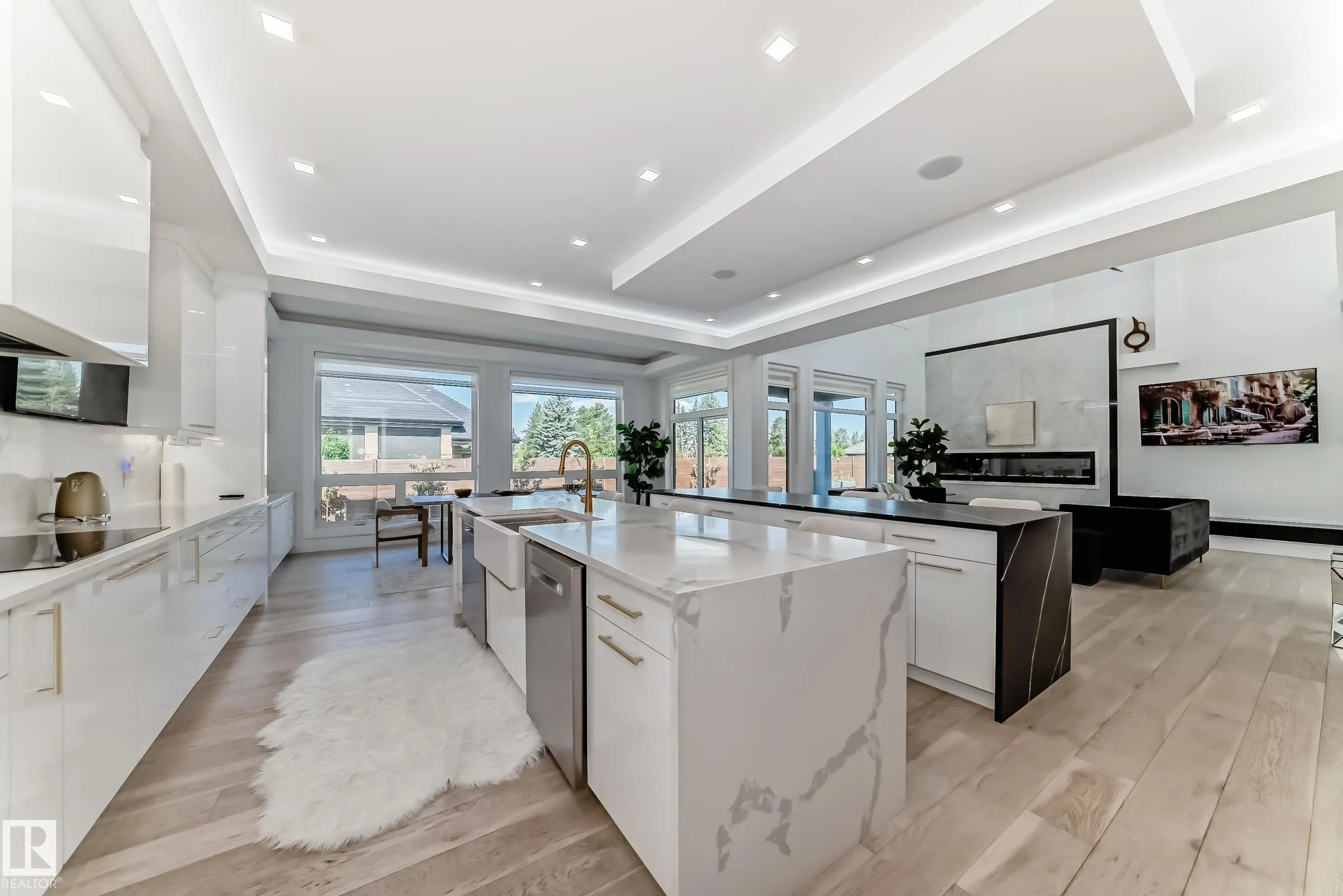 2747 WHEATON Drive