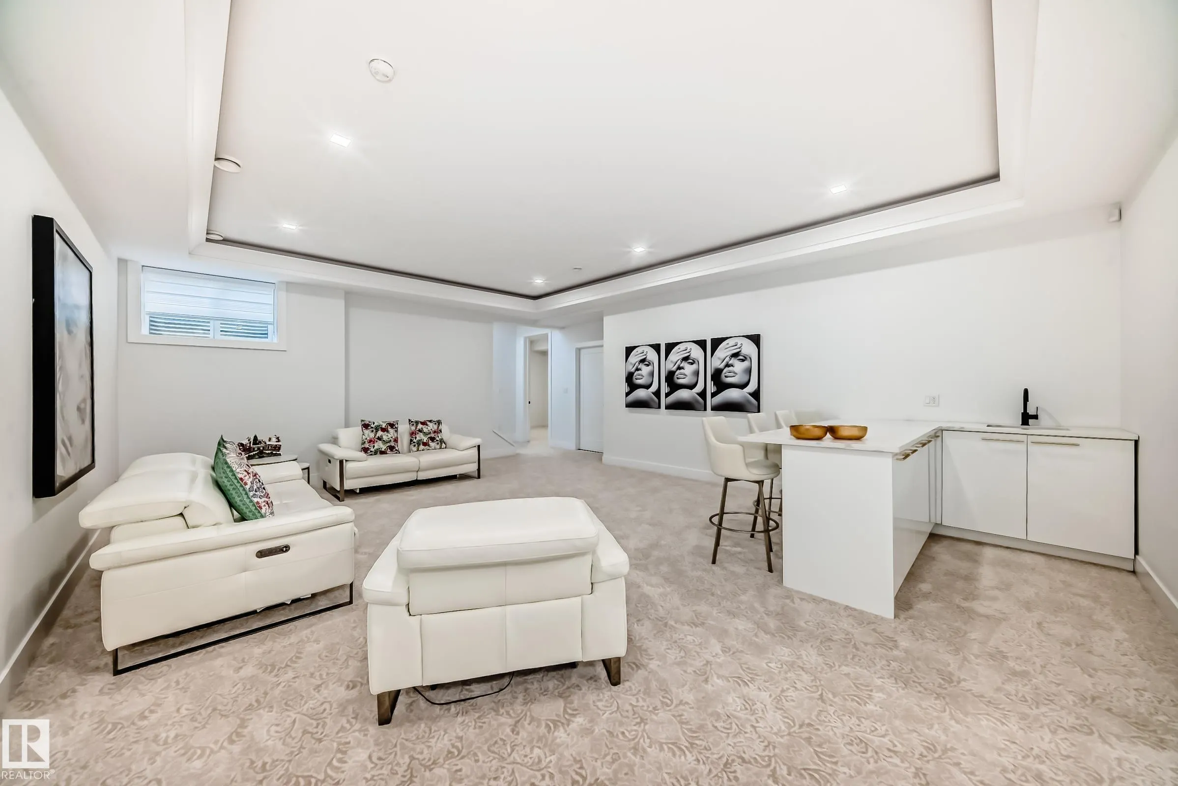 2747 WHEATON Drive