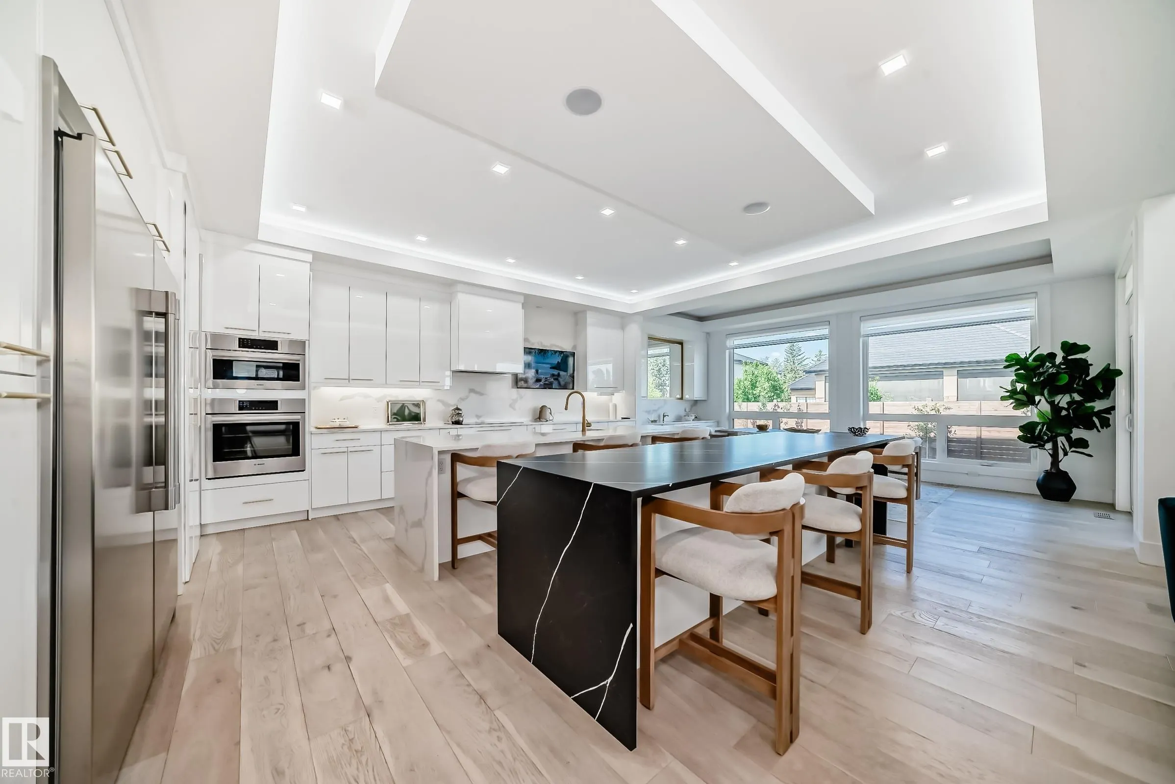 2747 WHEATON Drive