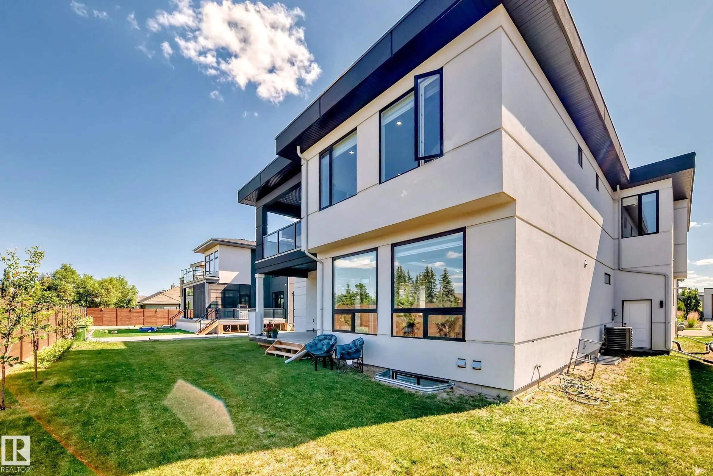 2747 WHEATON Drive