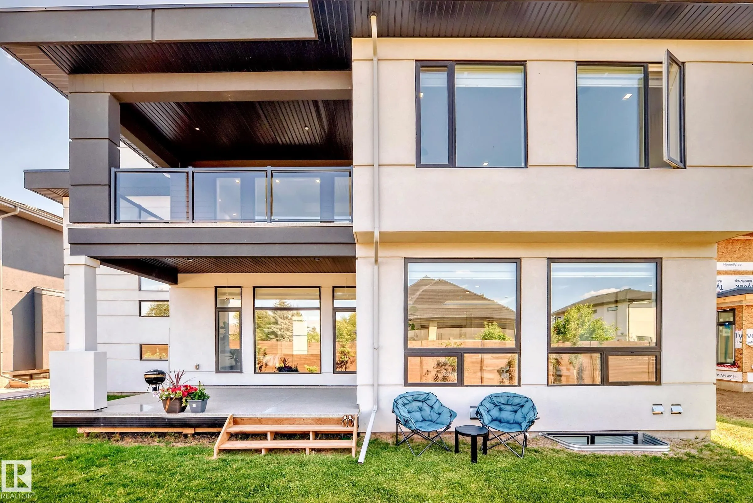 2747 WHEATON Drive