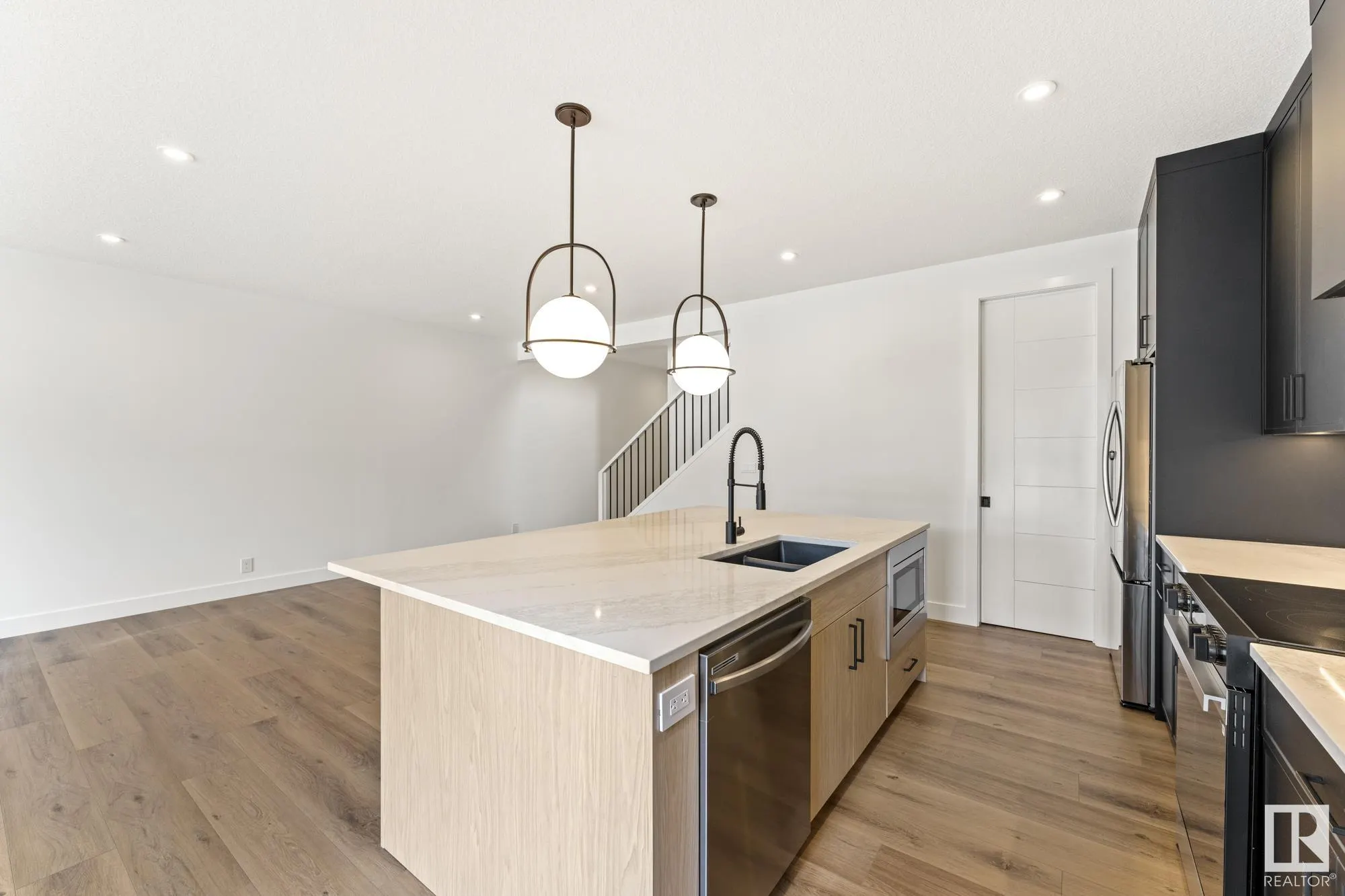101 Newbury Ci