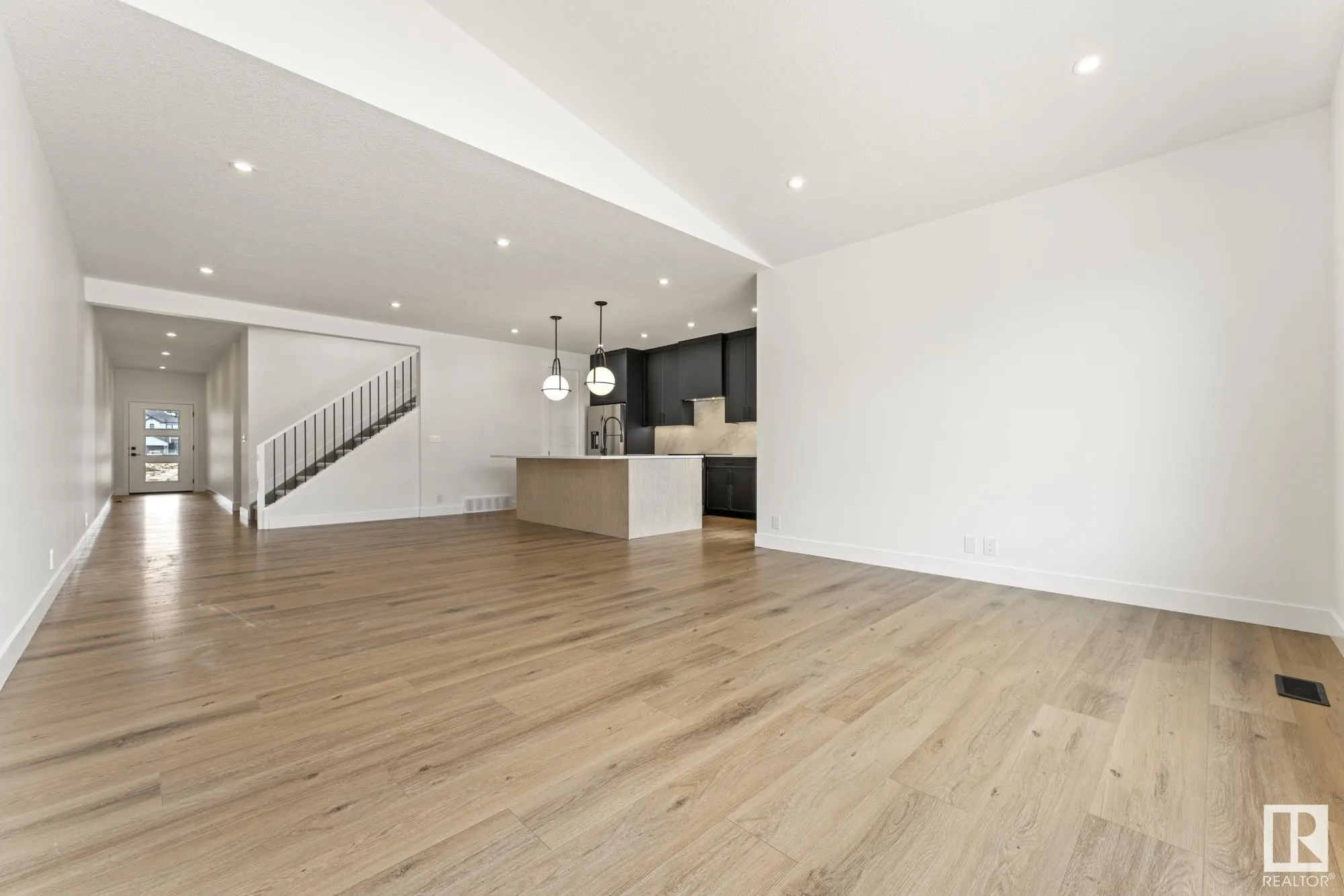 101 Newbury Ci