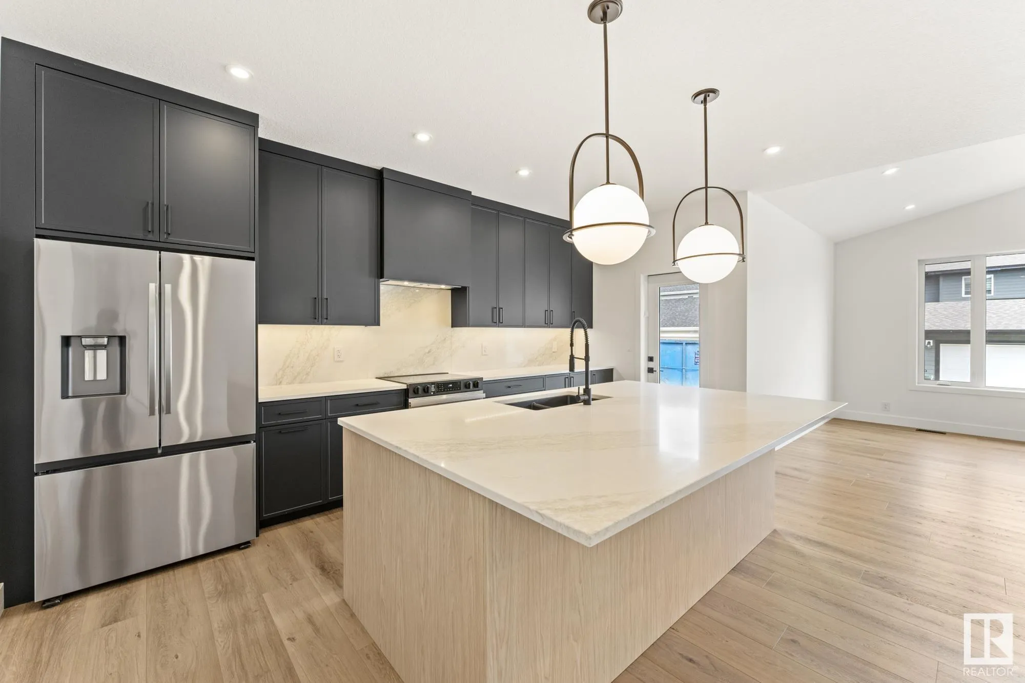 101 Newbury Ci