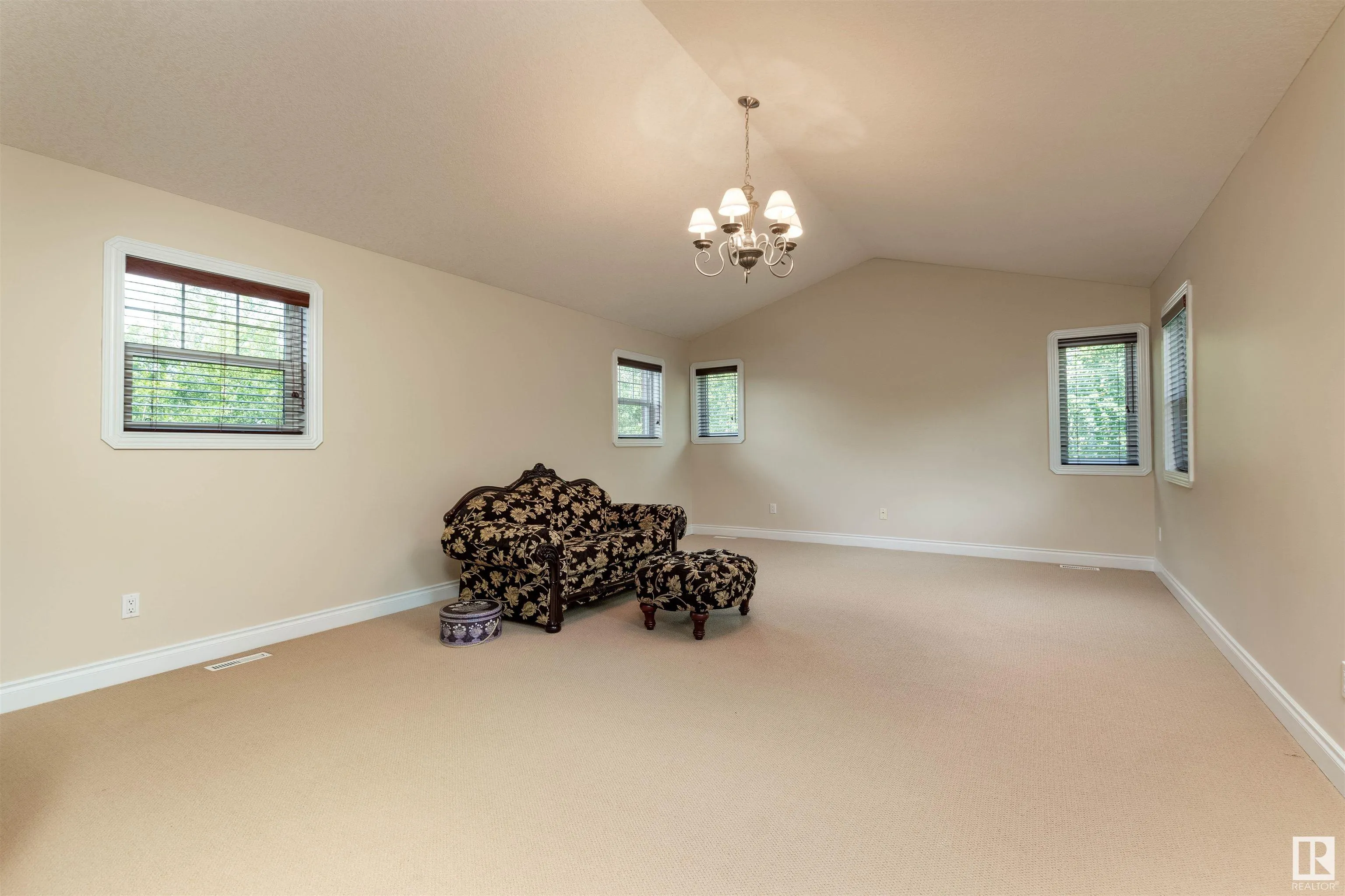 338, 52147 RGE RD 231