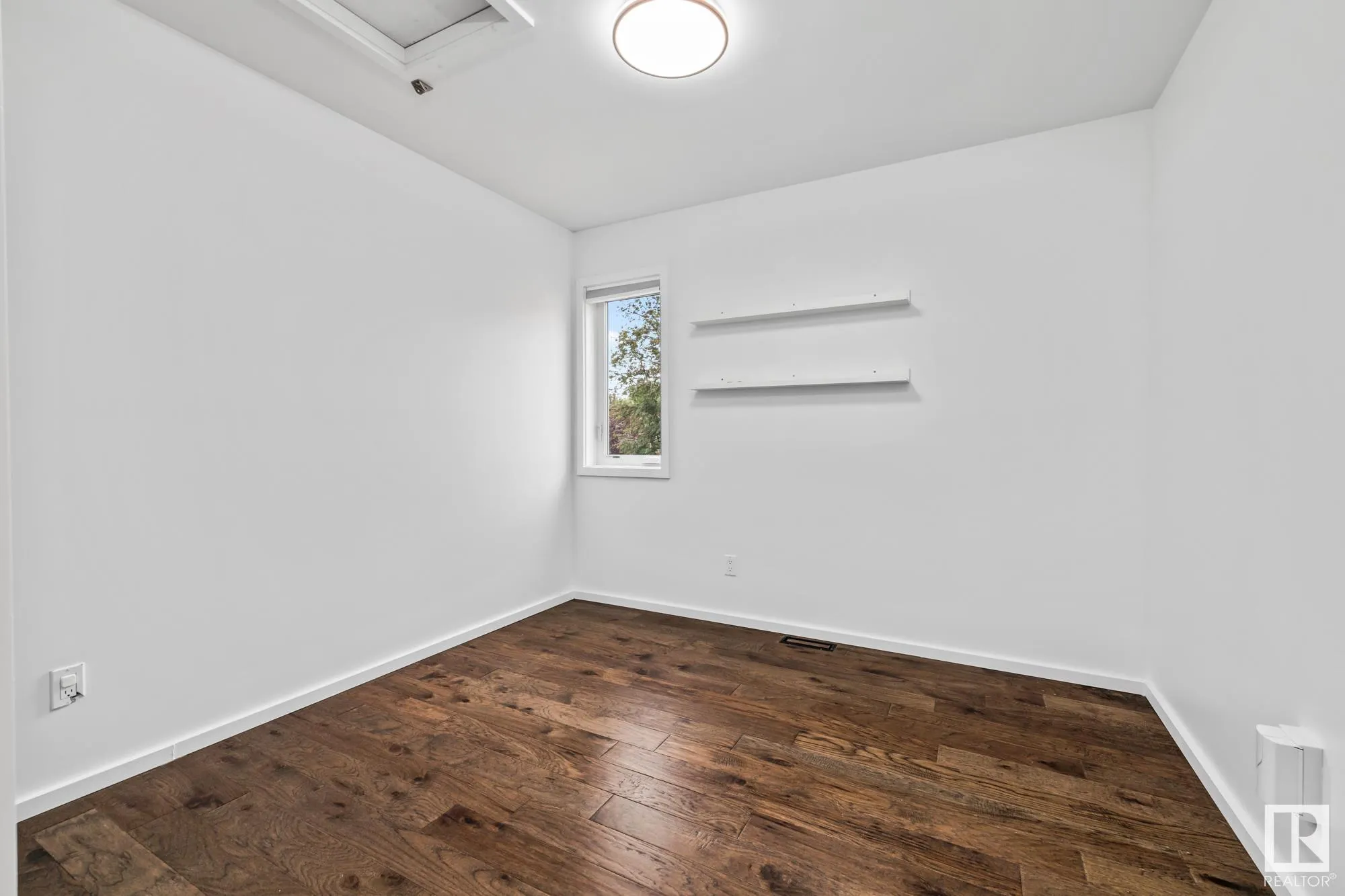 11402 66 Street