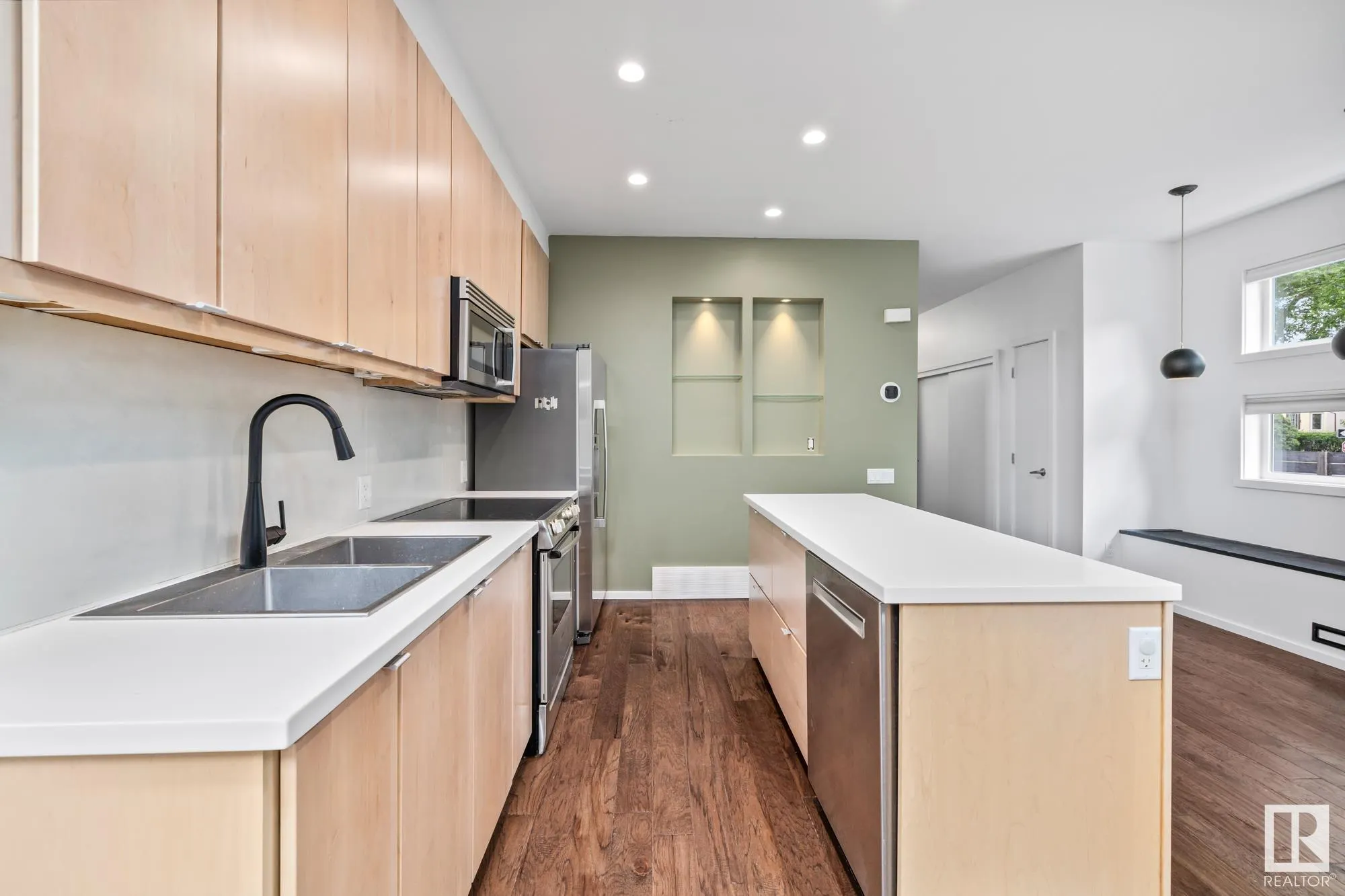 11402 66 Street