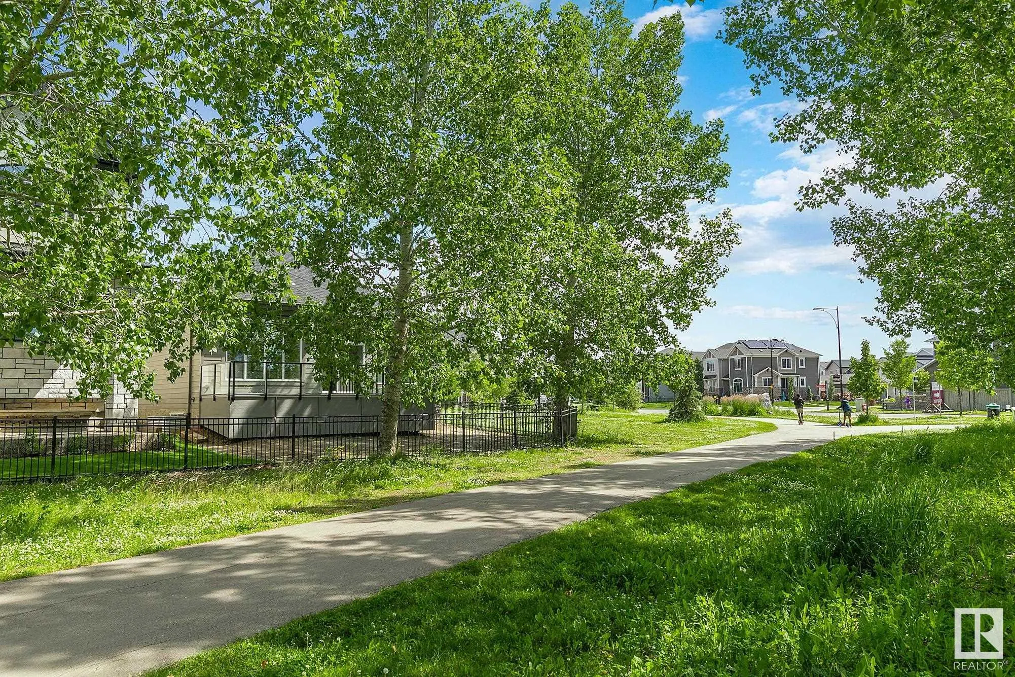 4694 CHEGWIN Wynd