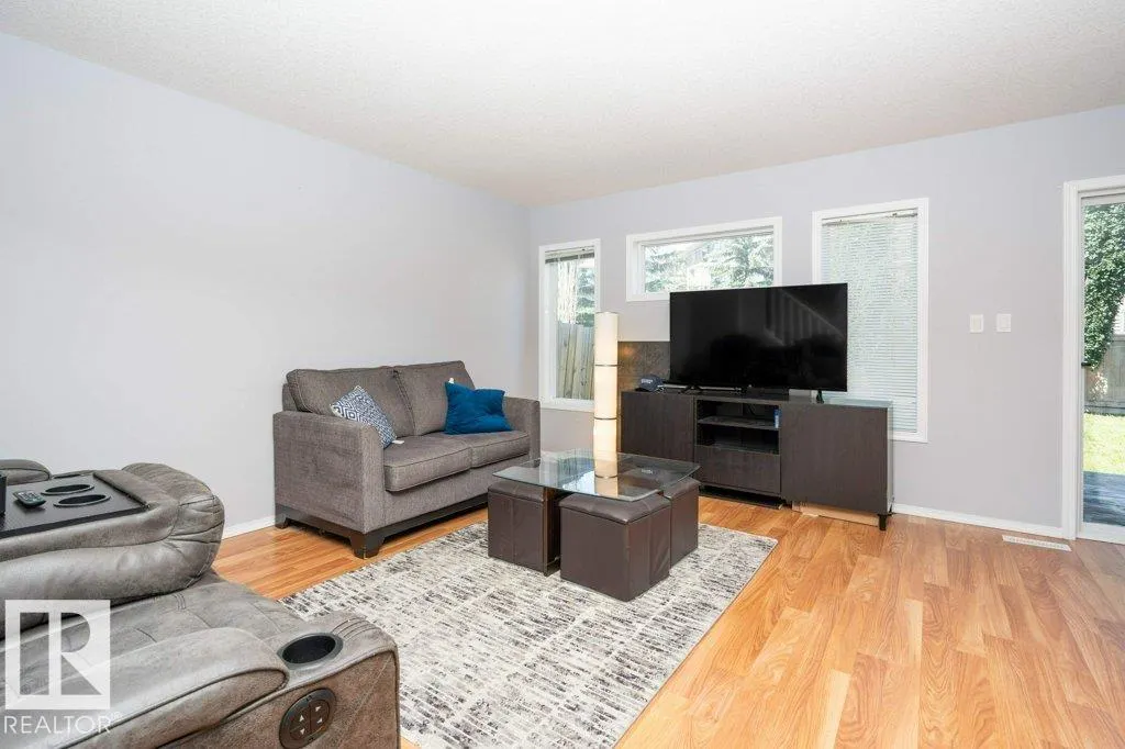 2134 Hammond Court