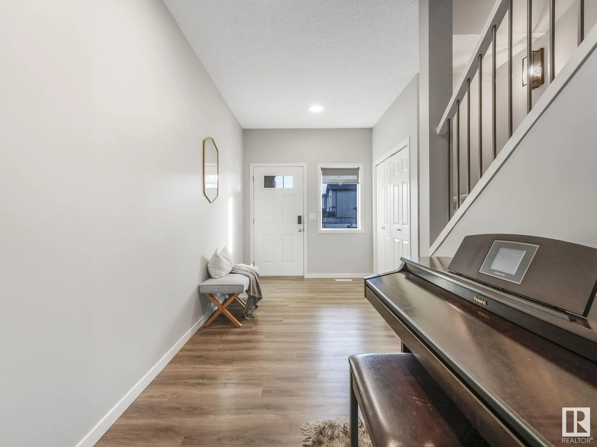 10 AUTUMNWOOD Crescent