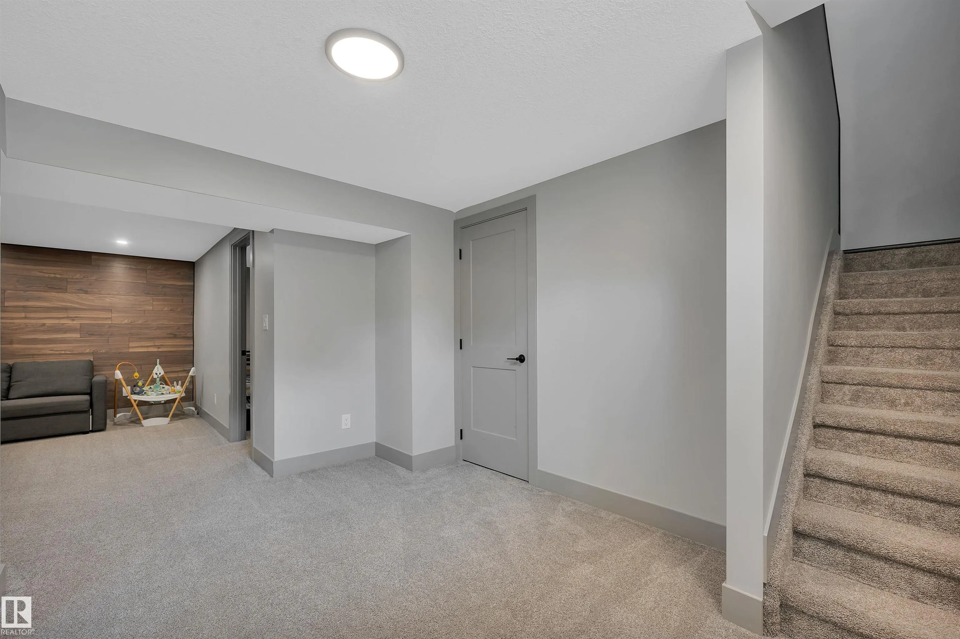 550 ALDER Avenue