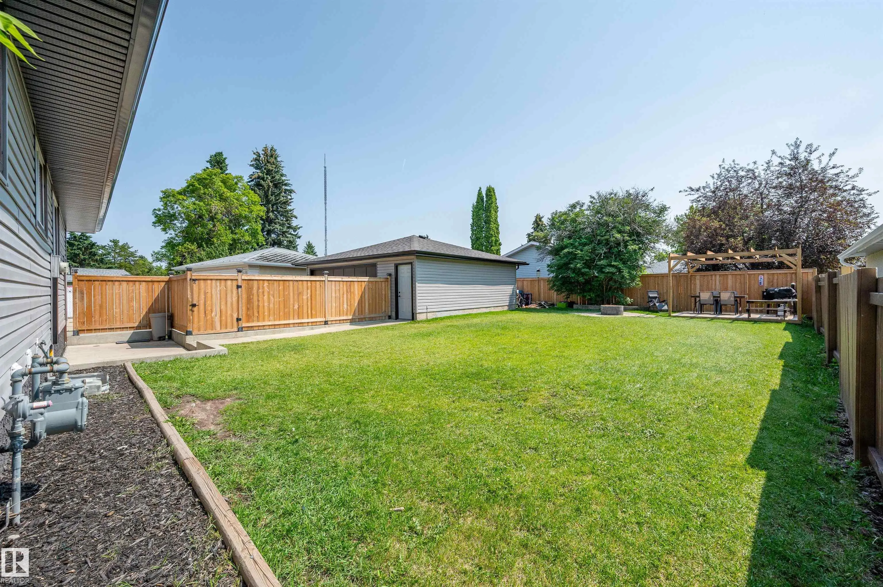 550 ALDER Avenue