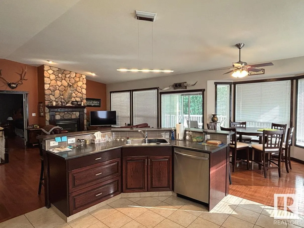 465022 RGE ROAD 61