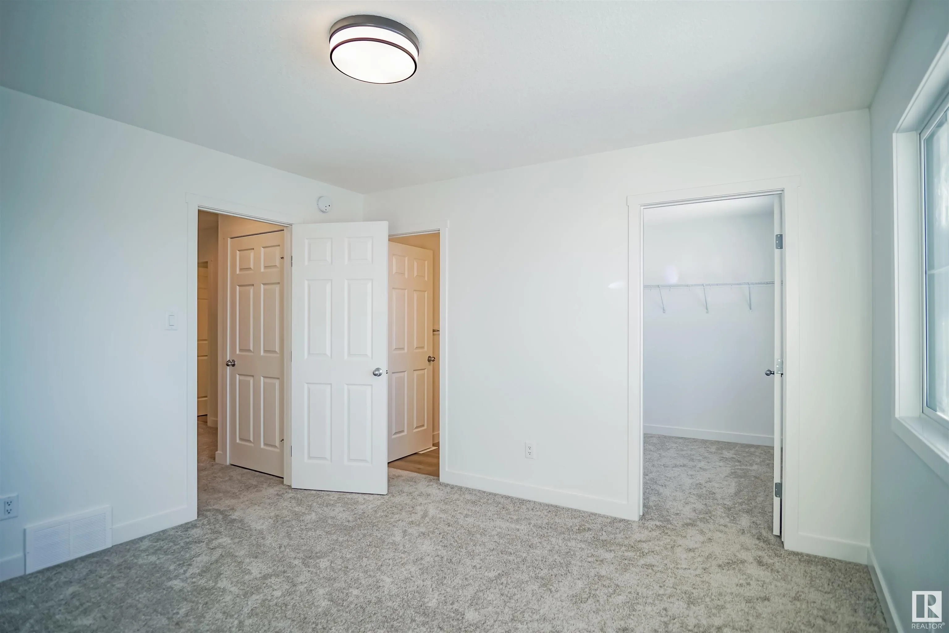 1728 WESTERRA Wynd