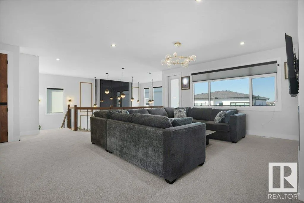 5104 WOOLSEY Link