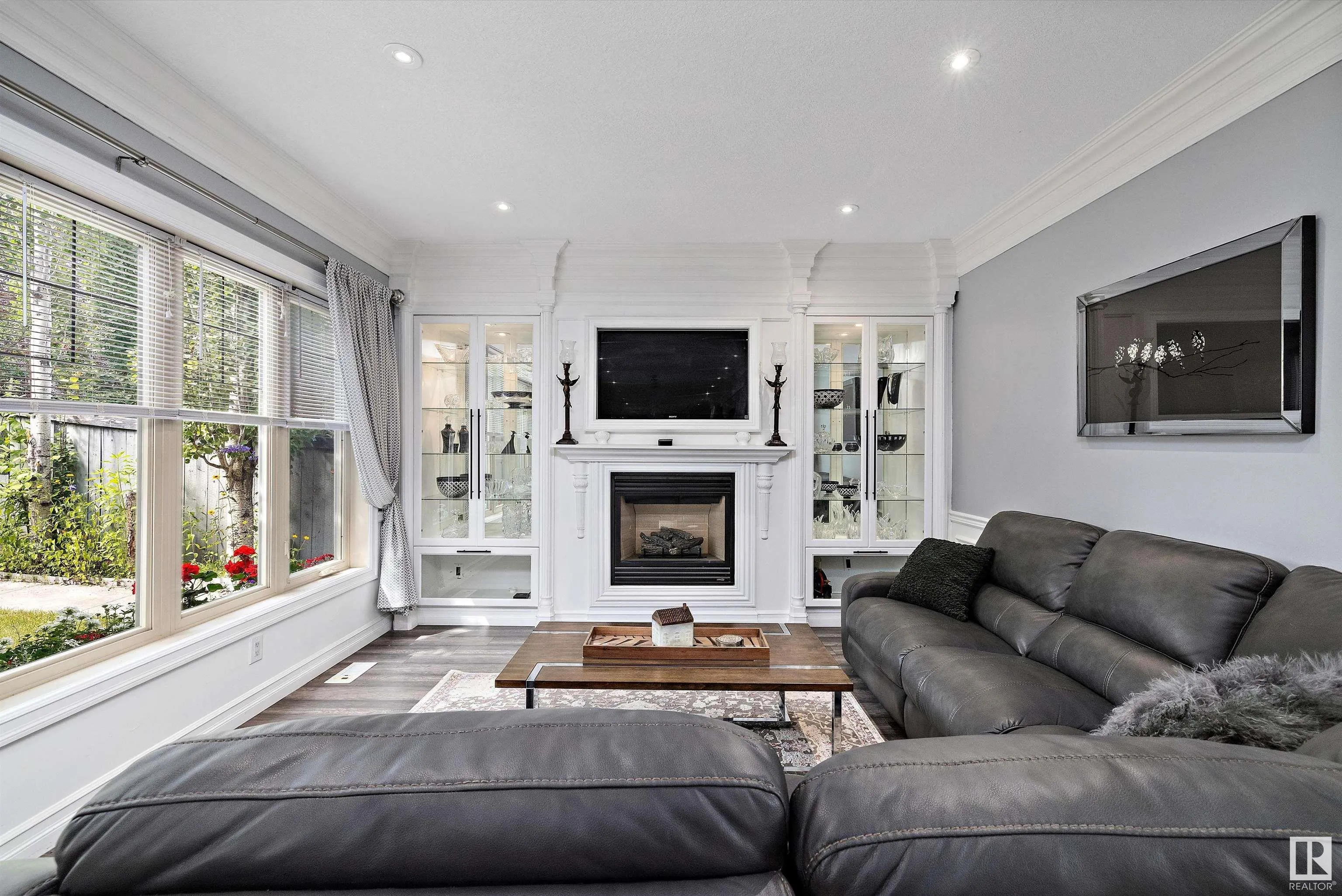19 OAK Point(e)