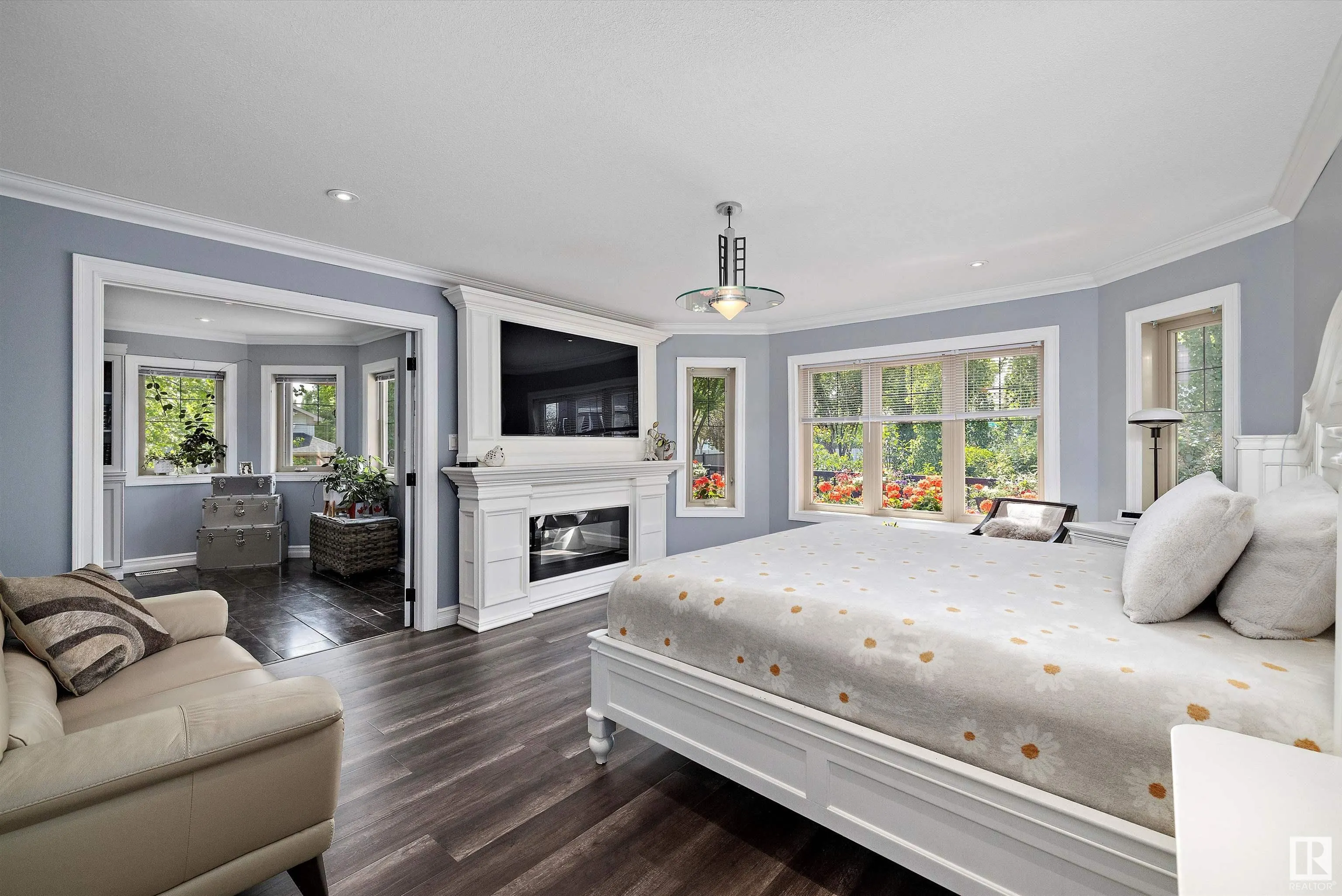 19 OAK Point(e)