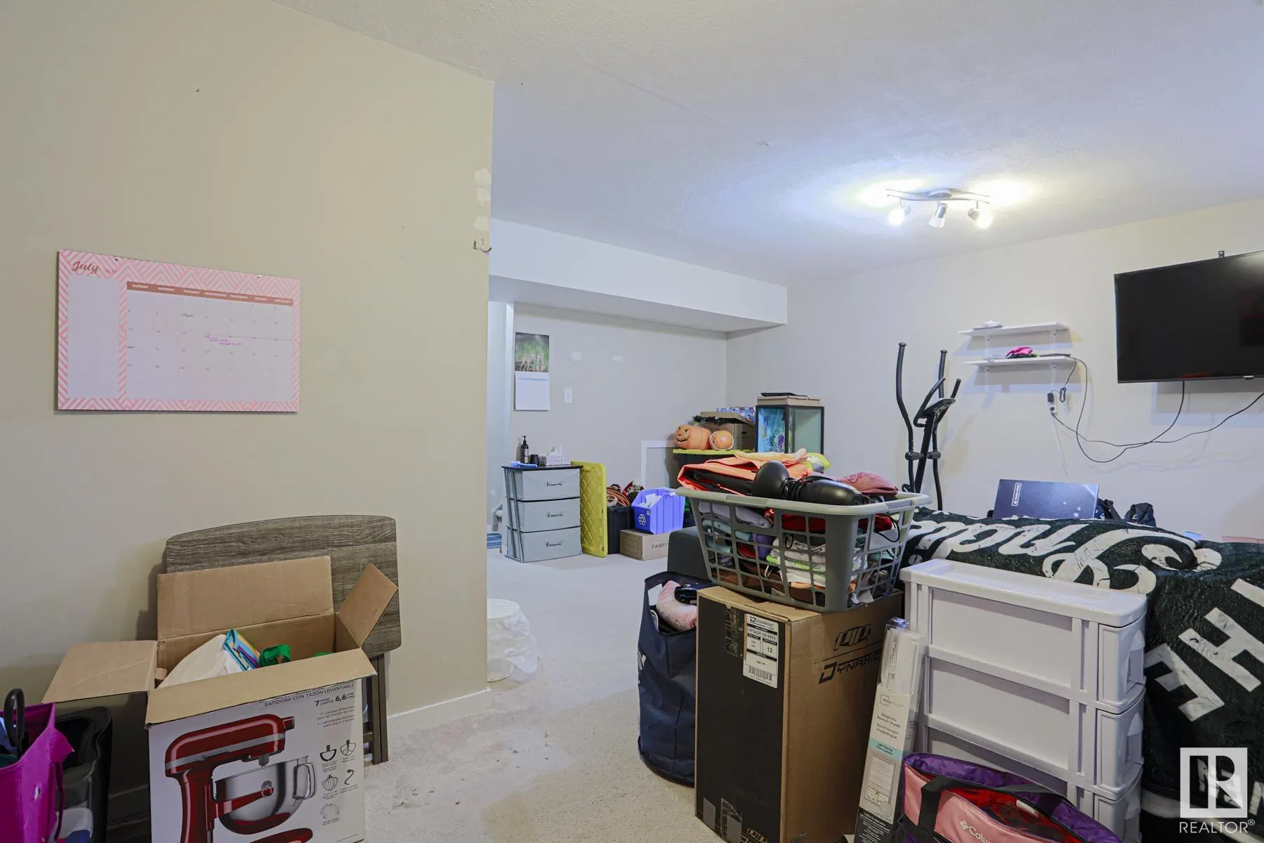 141 MCLAUGHLIN Drive