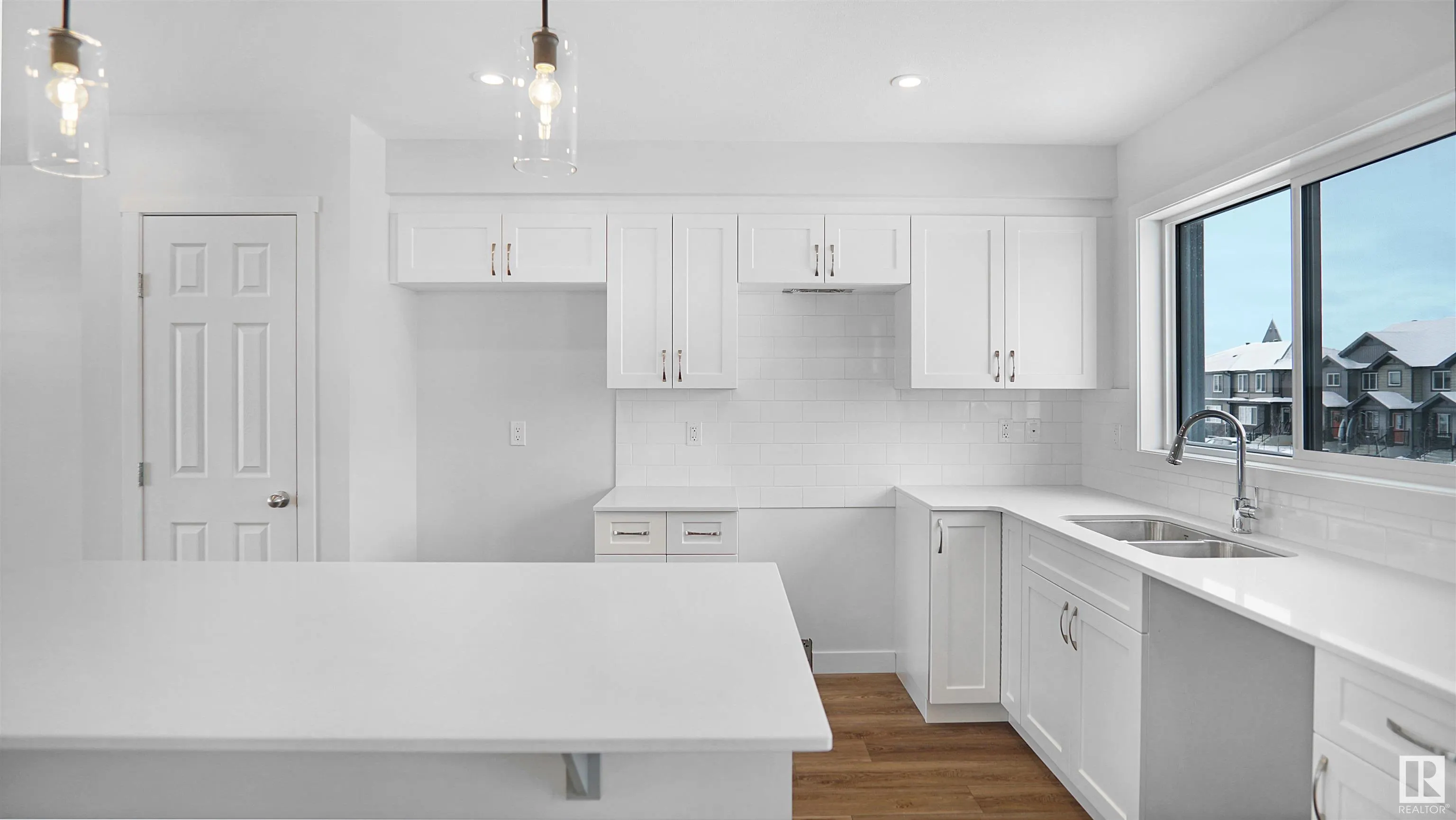 113 Nerine Crescent