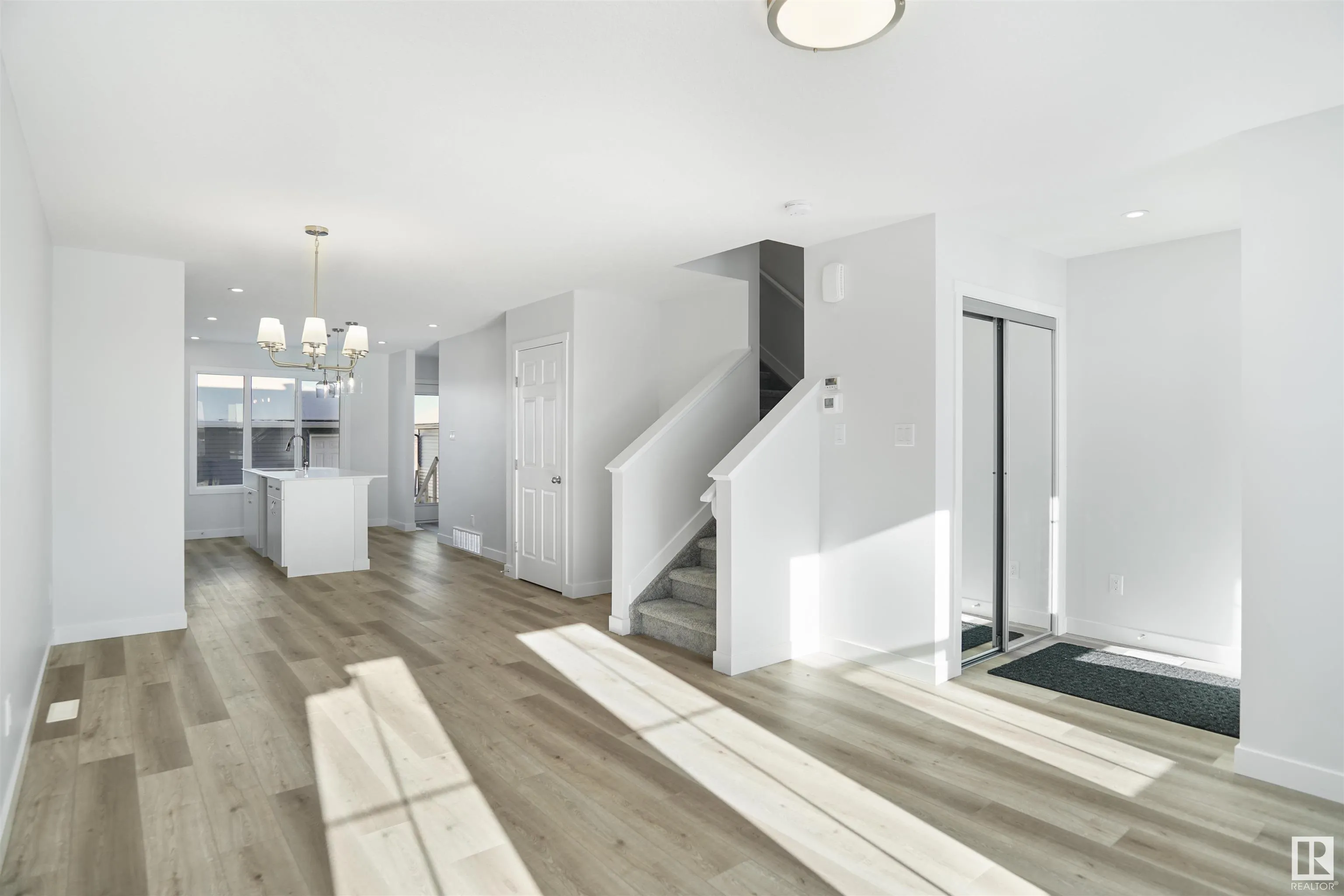 160 Savoy Crescent