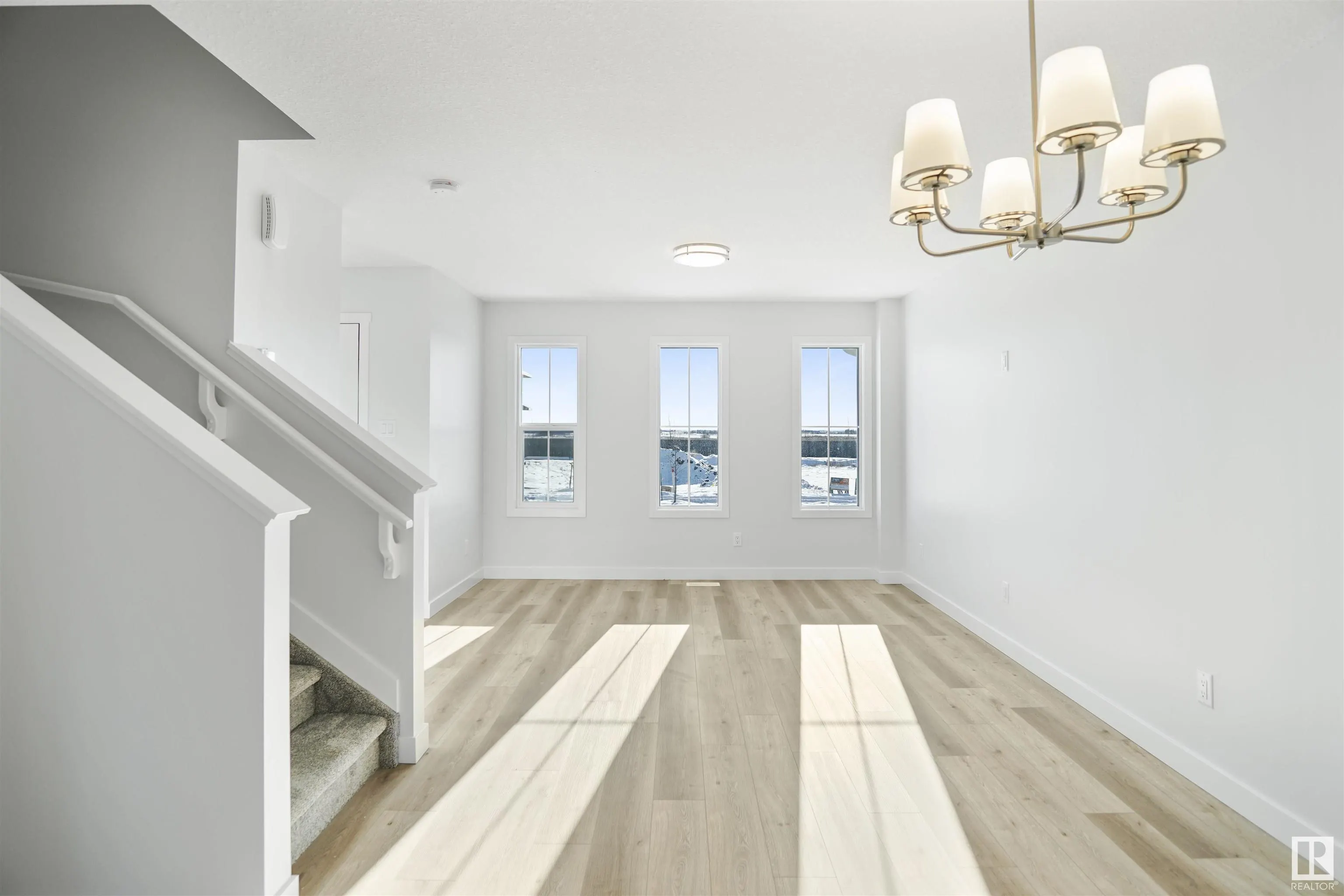 160 Savoy Crescent