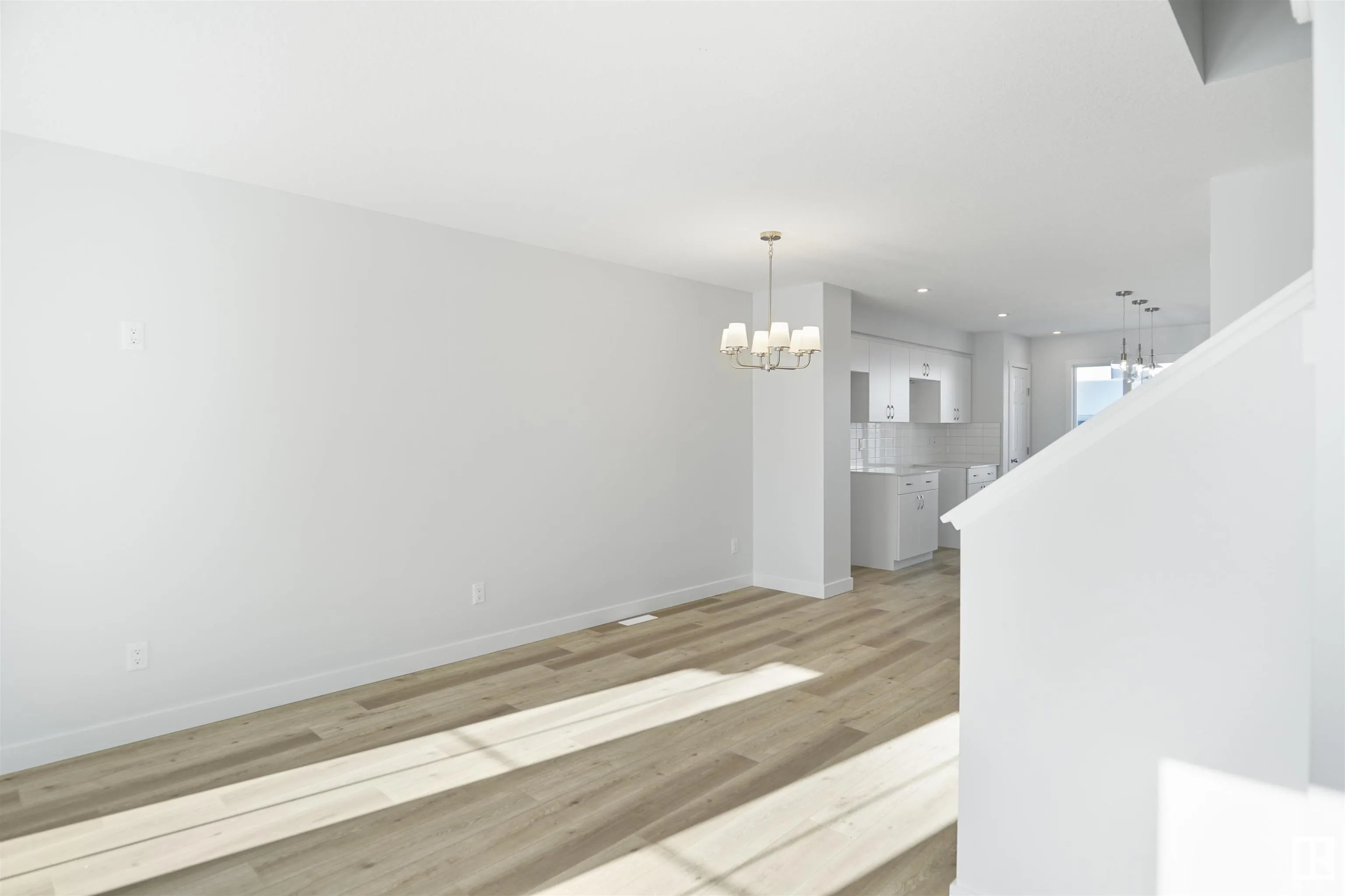 160 Savoy Crescent