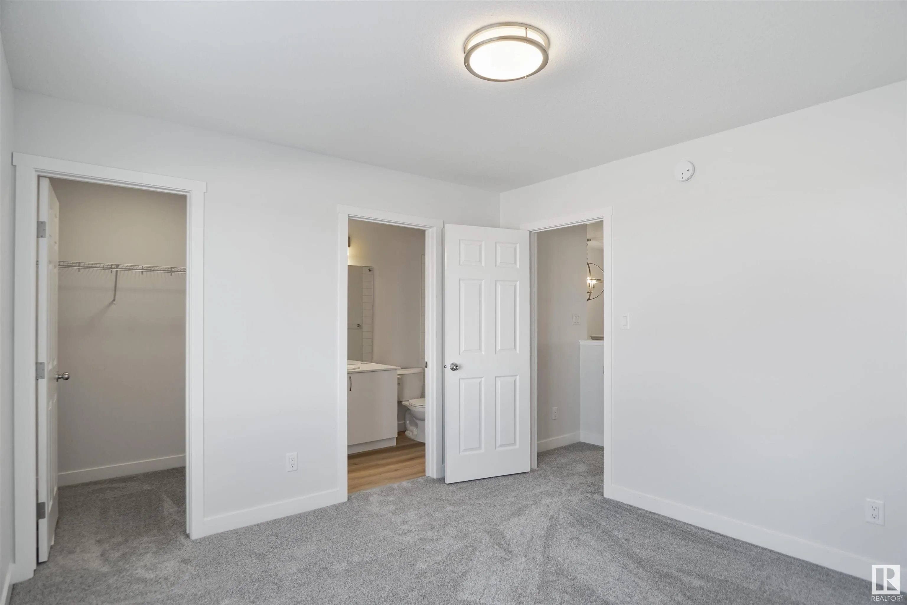 160 Savoy Crescent
