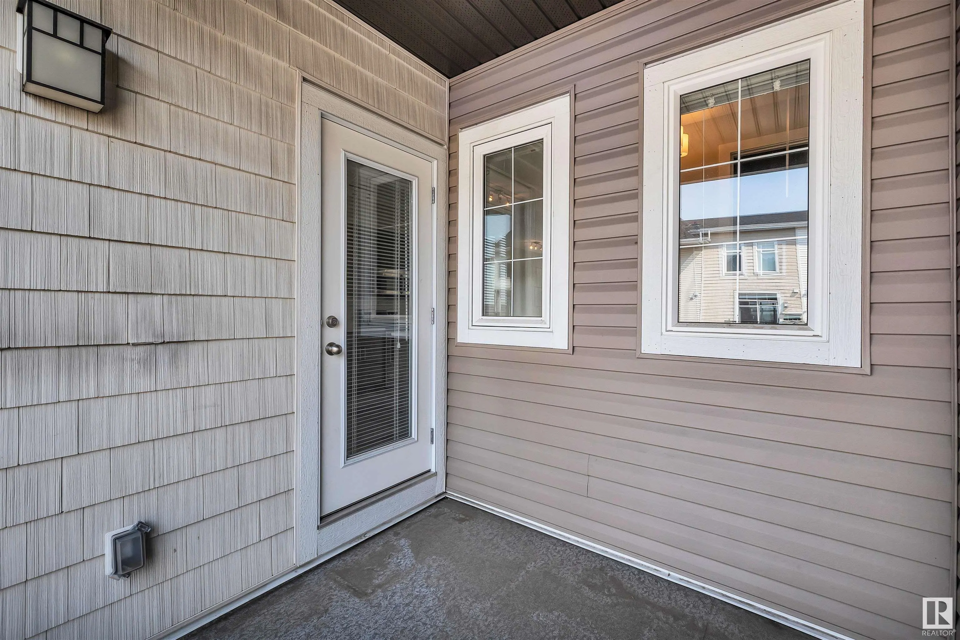 600 BELLEROSE Drive