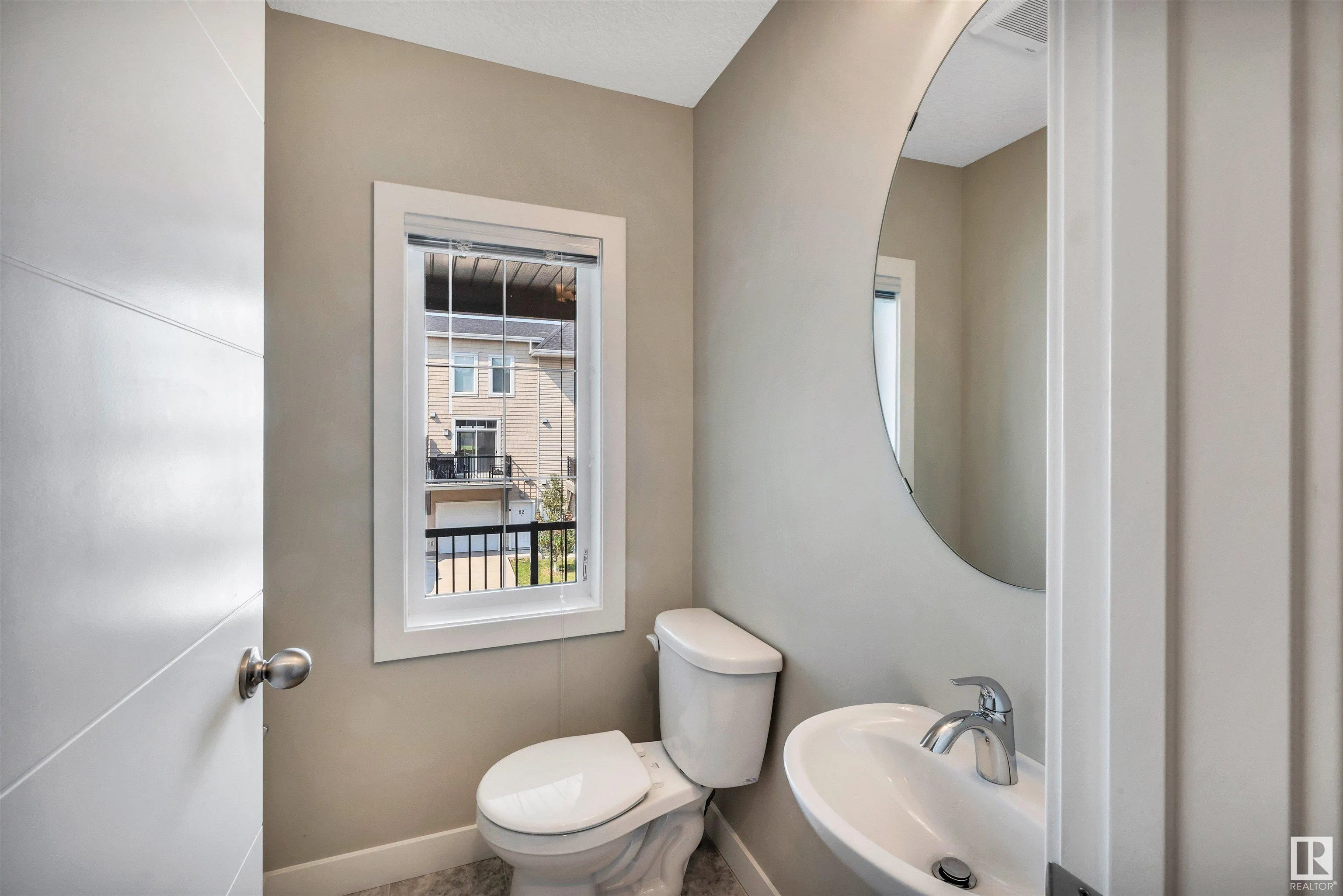 600 BELLEROSE Drive