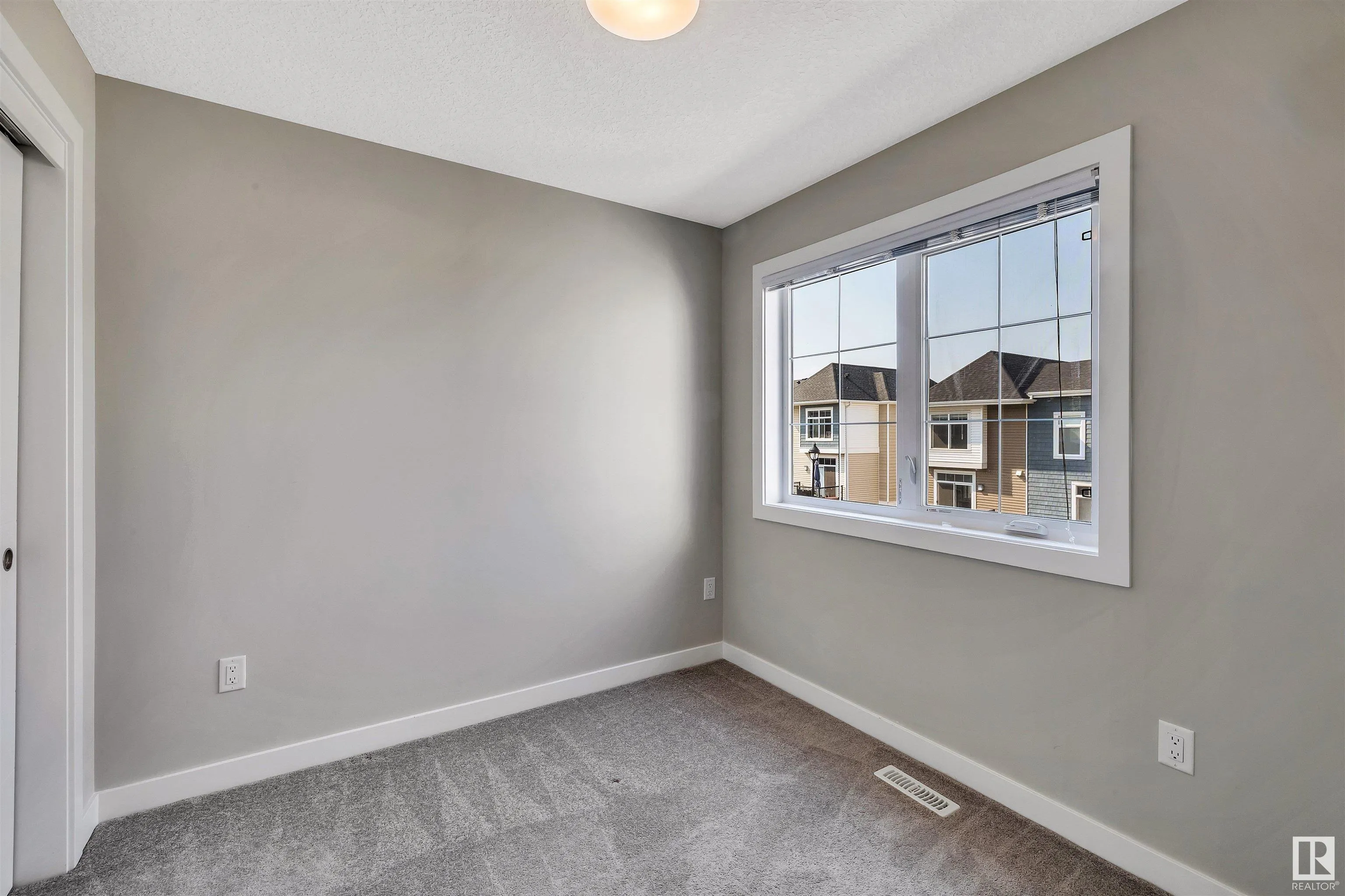 600 BELLEROSE Drive