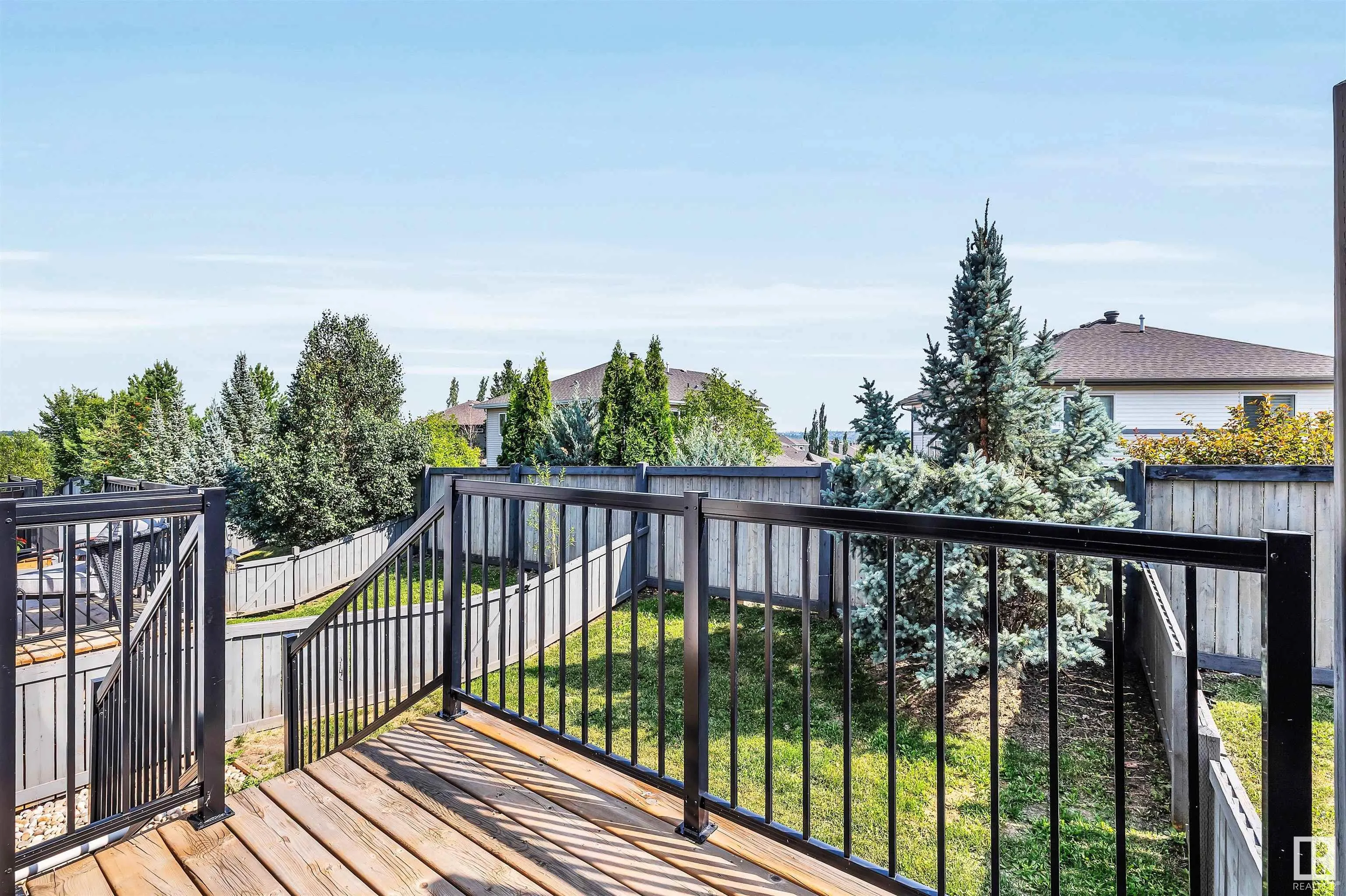 600 BELLEROSE Drive