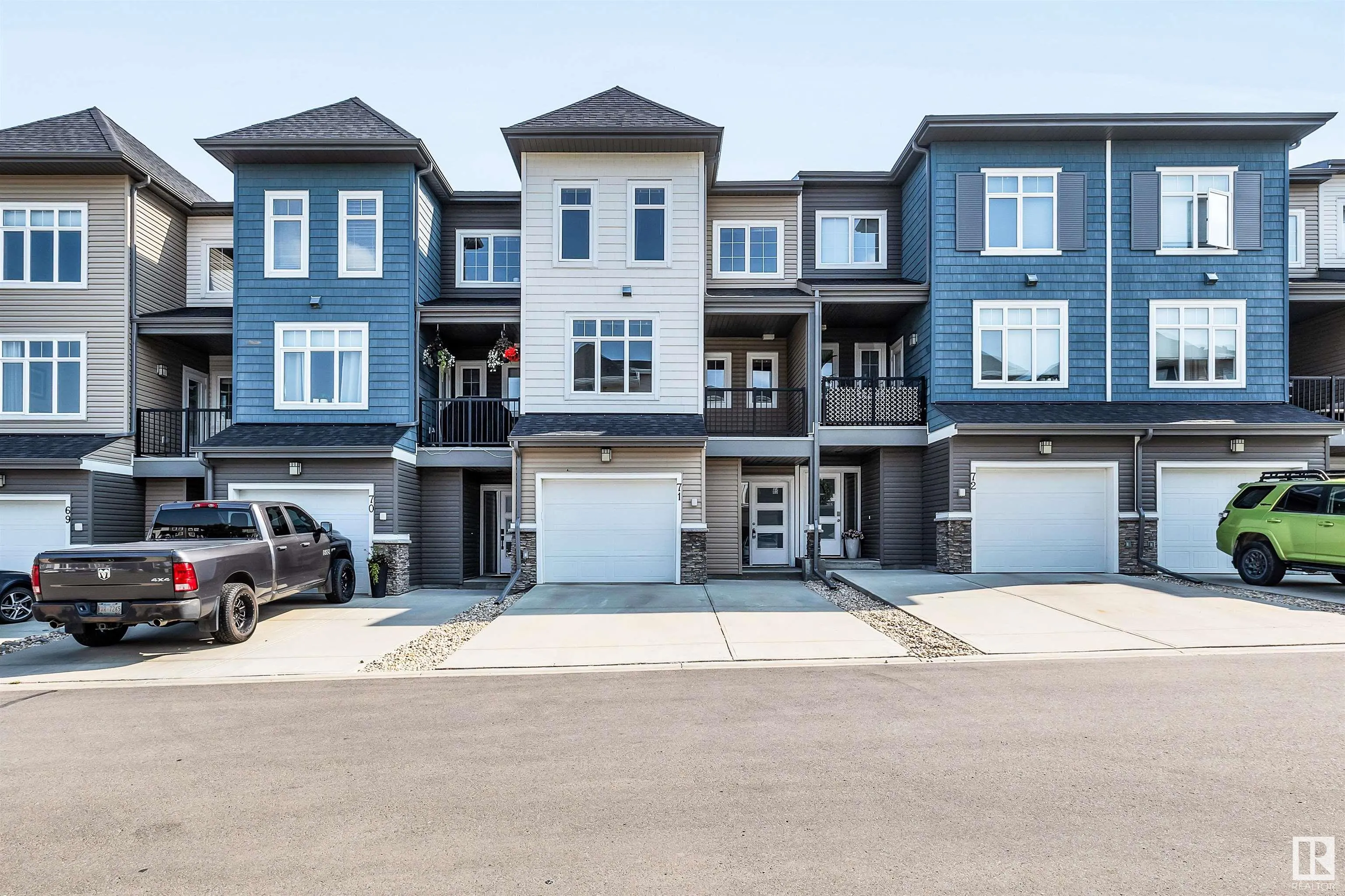 600 BELLEROSE Drive