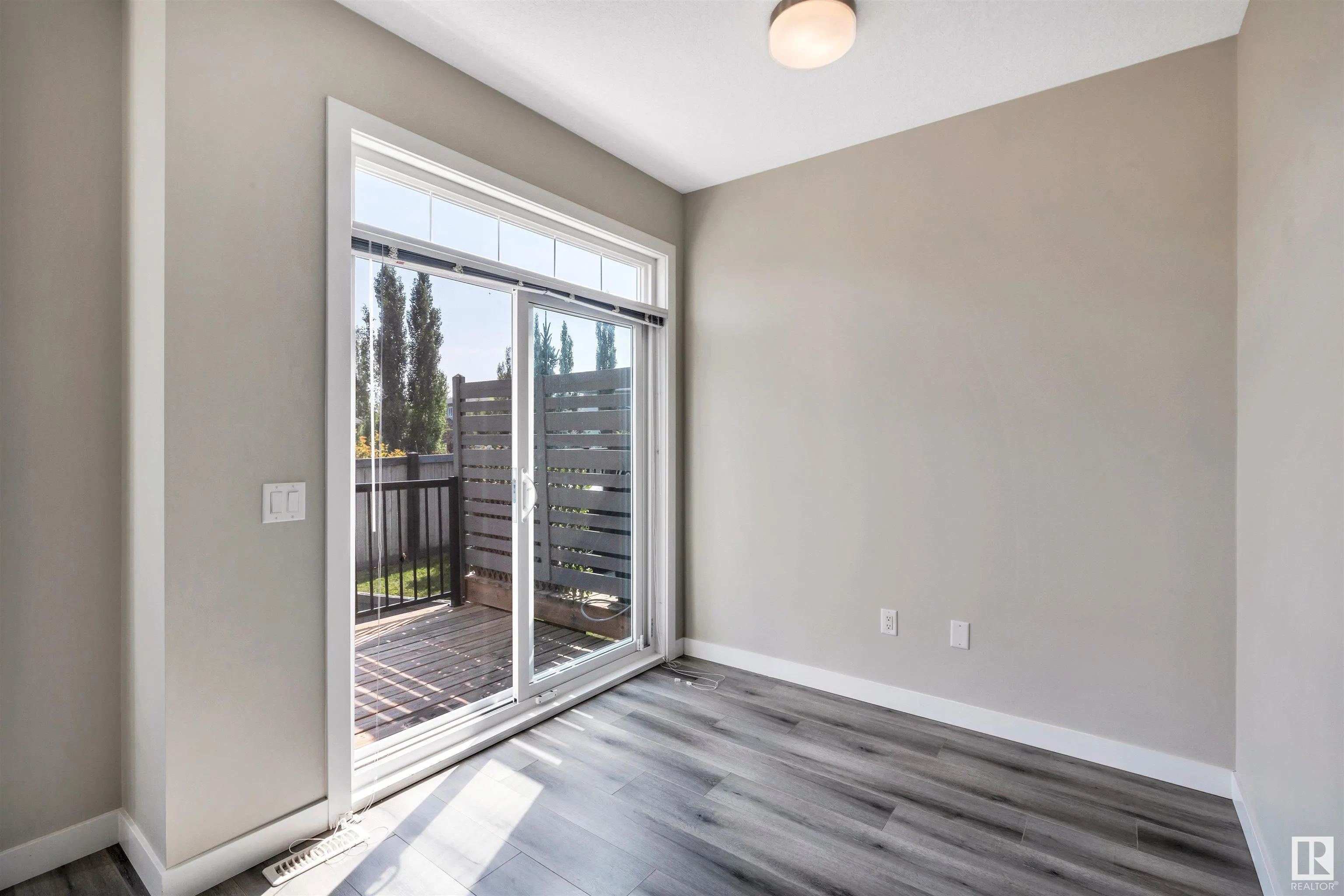 600 BELLEROSE Drive