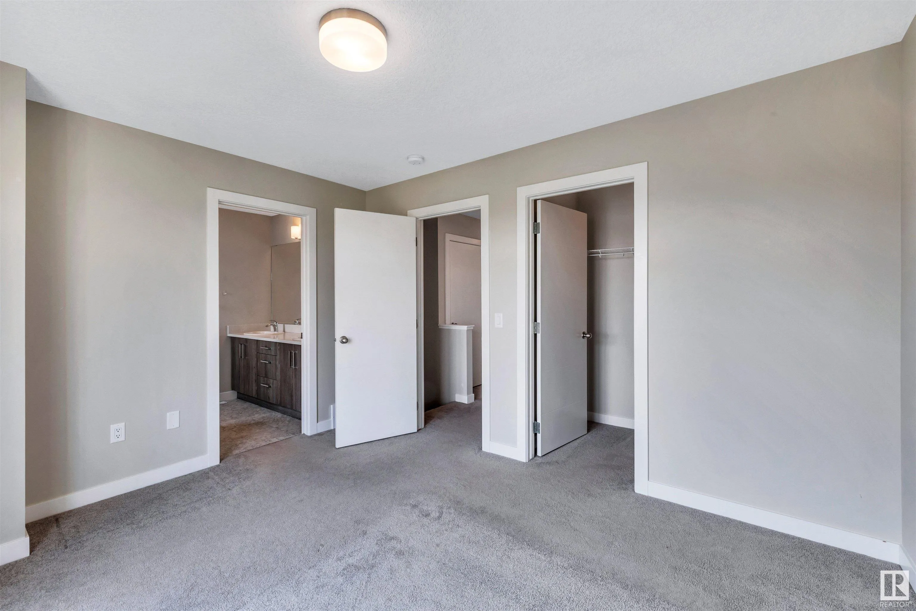 600 BELLEROSE Drive
