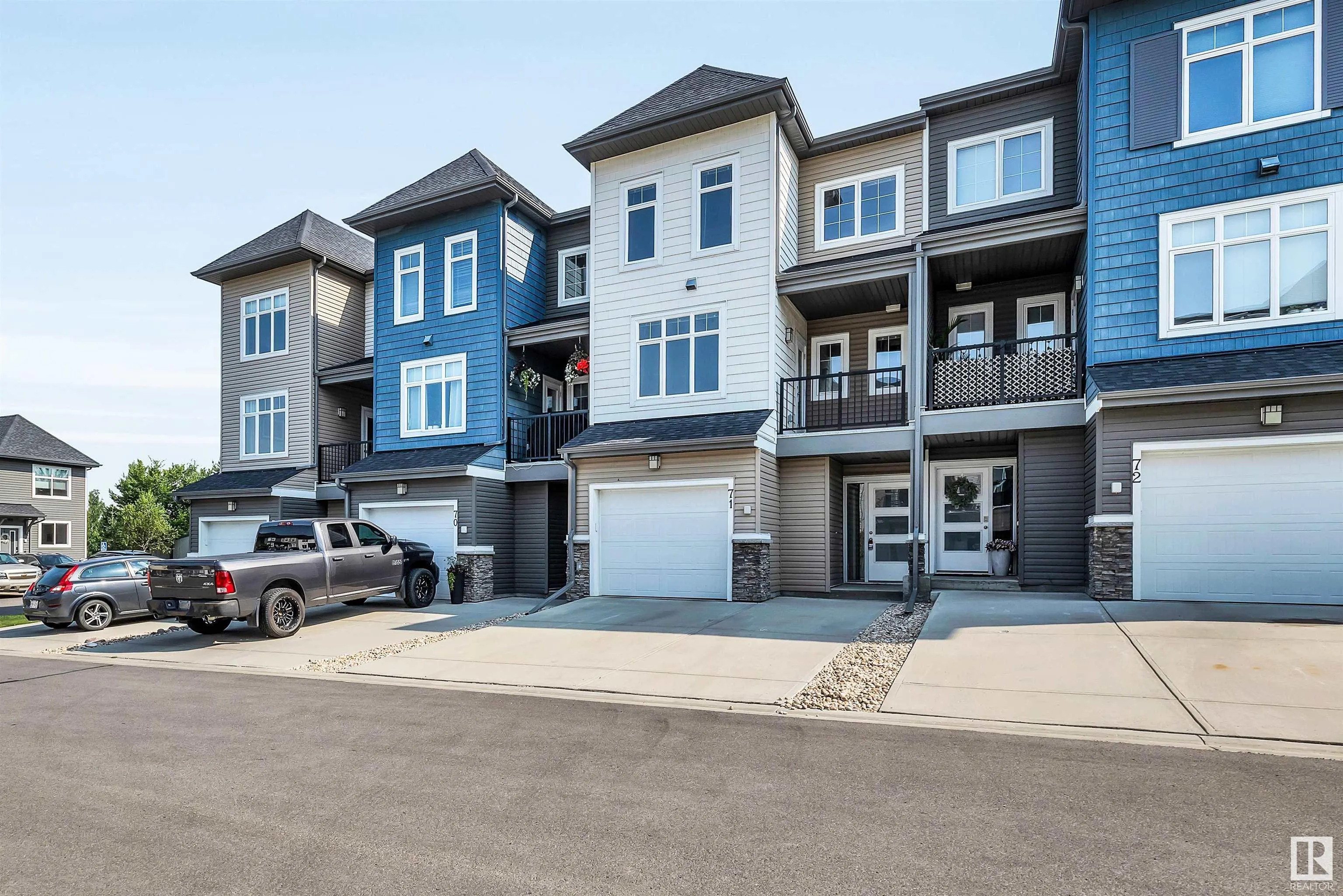 600 BELLEROSE Drive