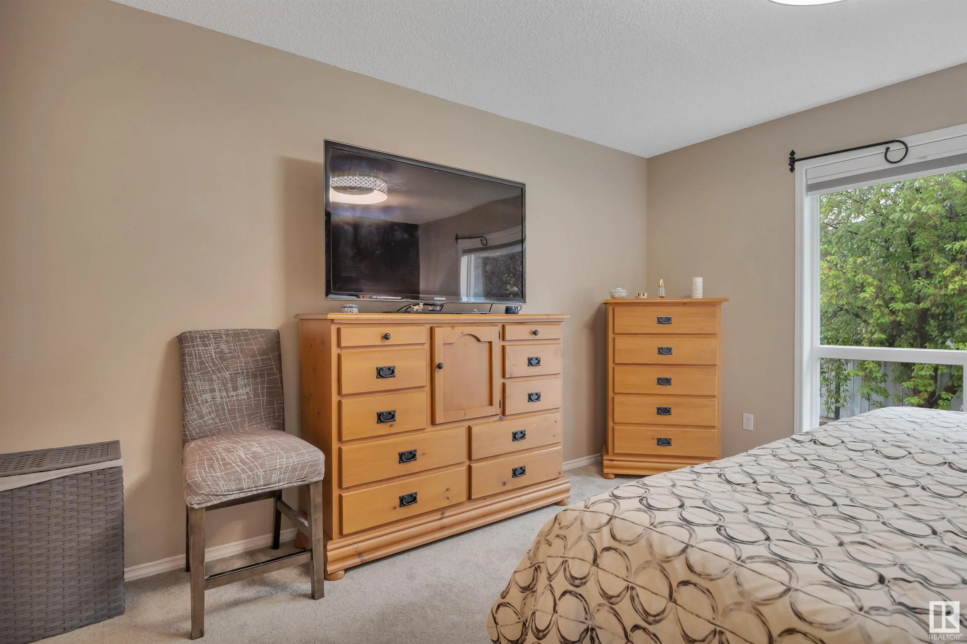 102 BRIDGEPORT Crossing