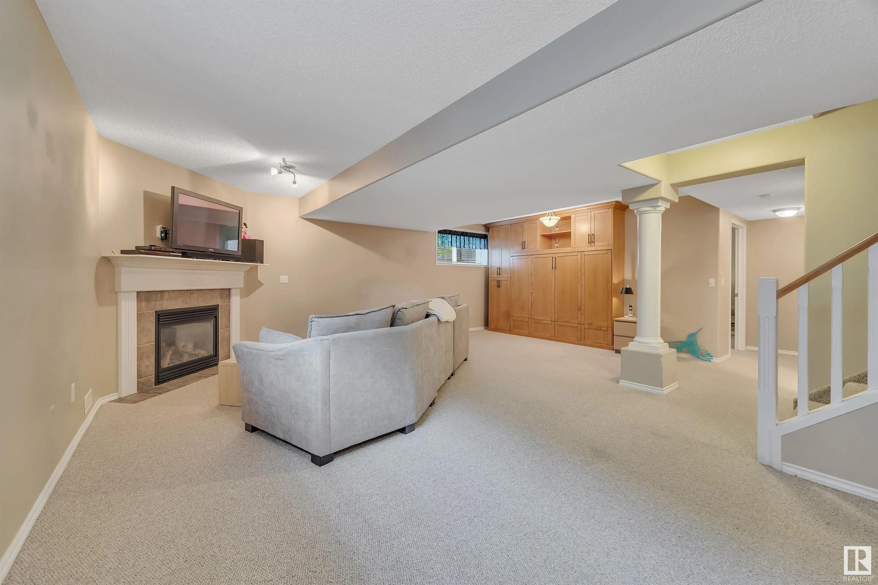 102 BRIDGEPORT Crossing