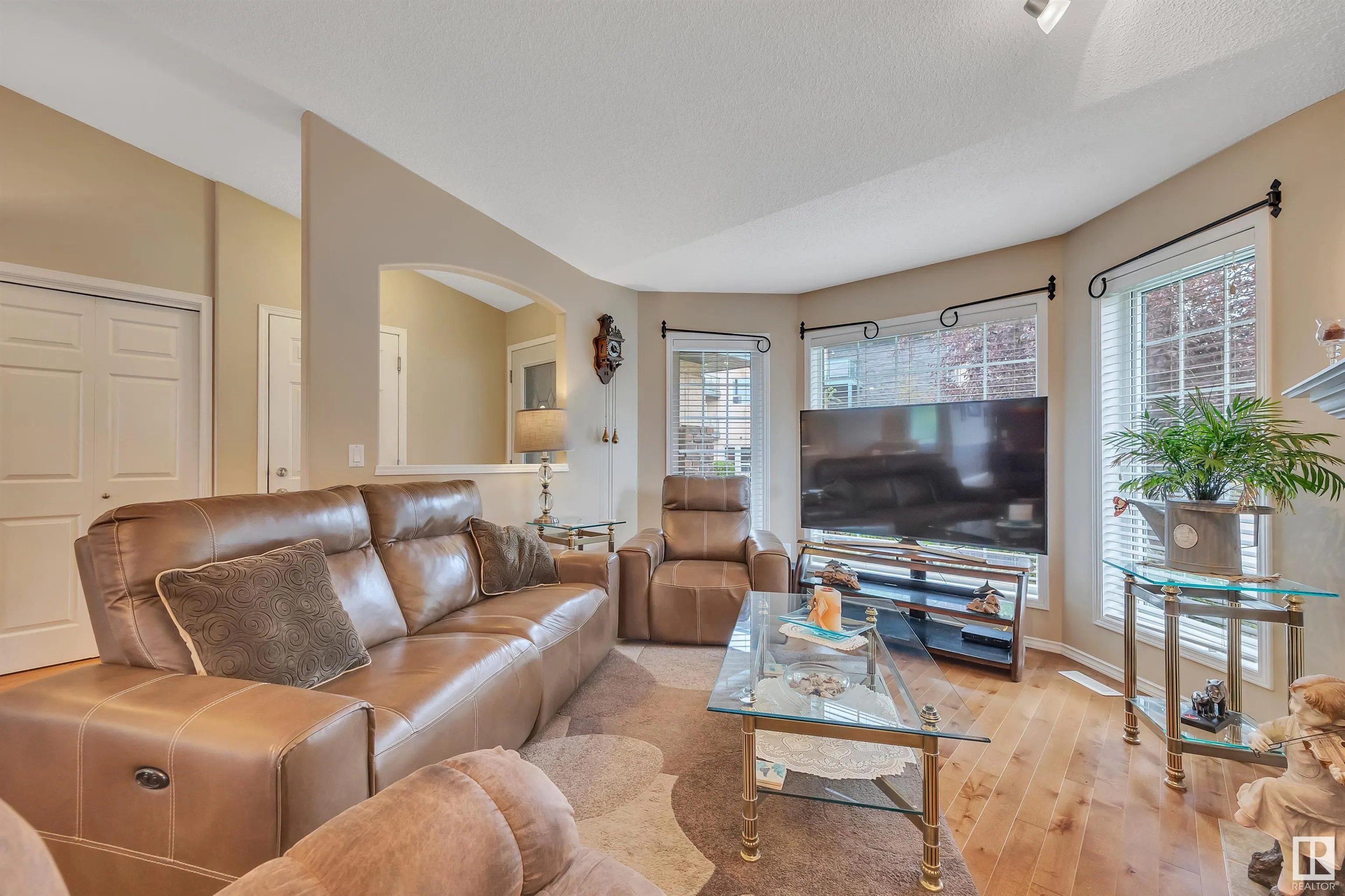 102 BRIDGEPORT Crossing