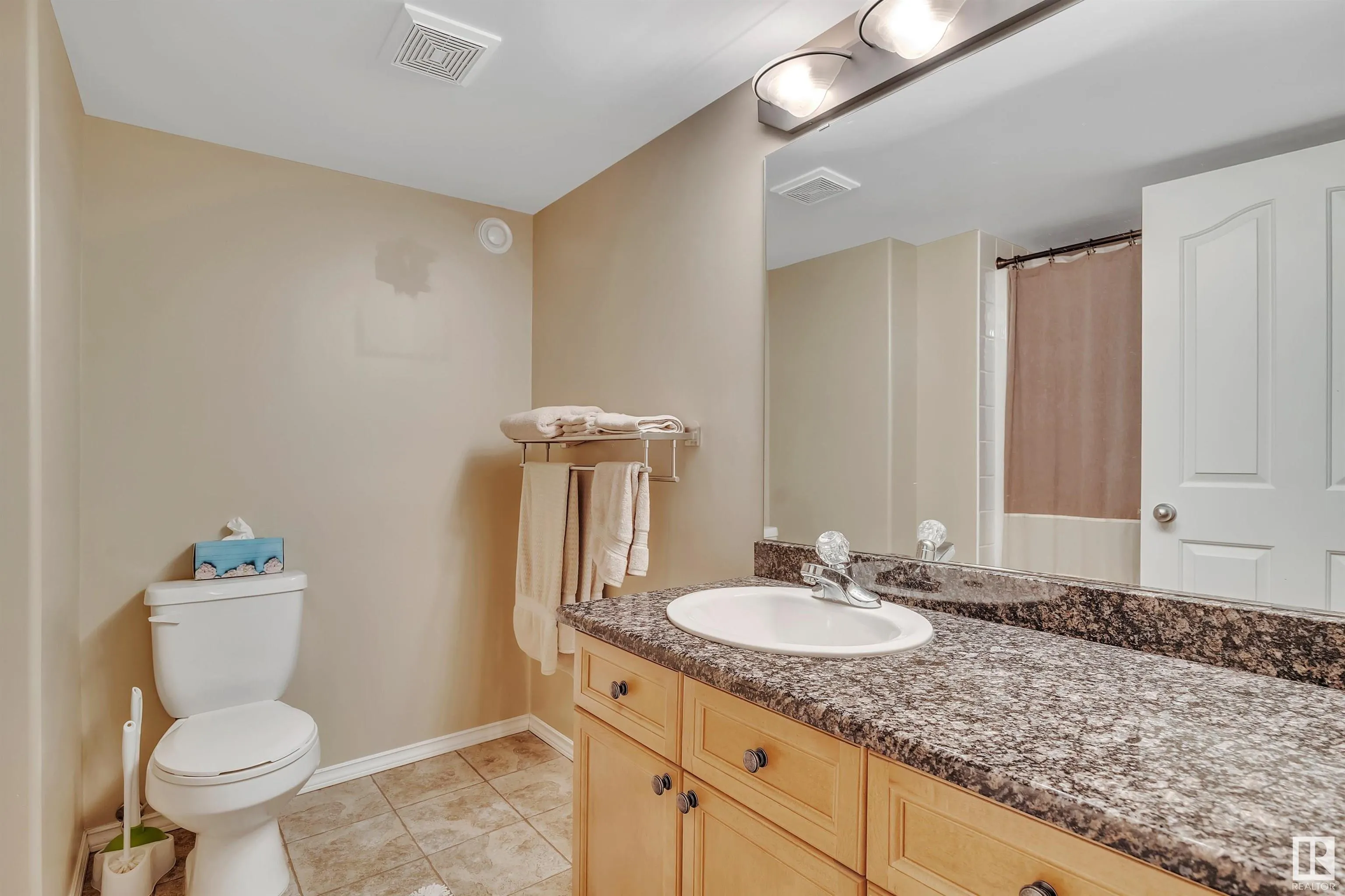 102 BRIDGEPORT Crossing