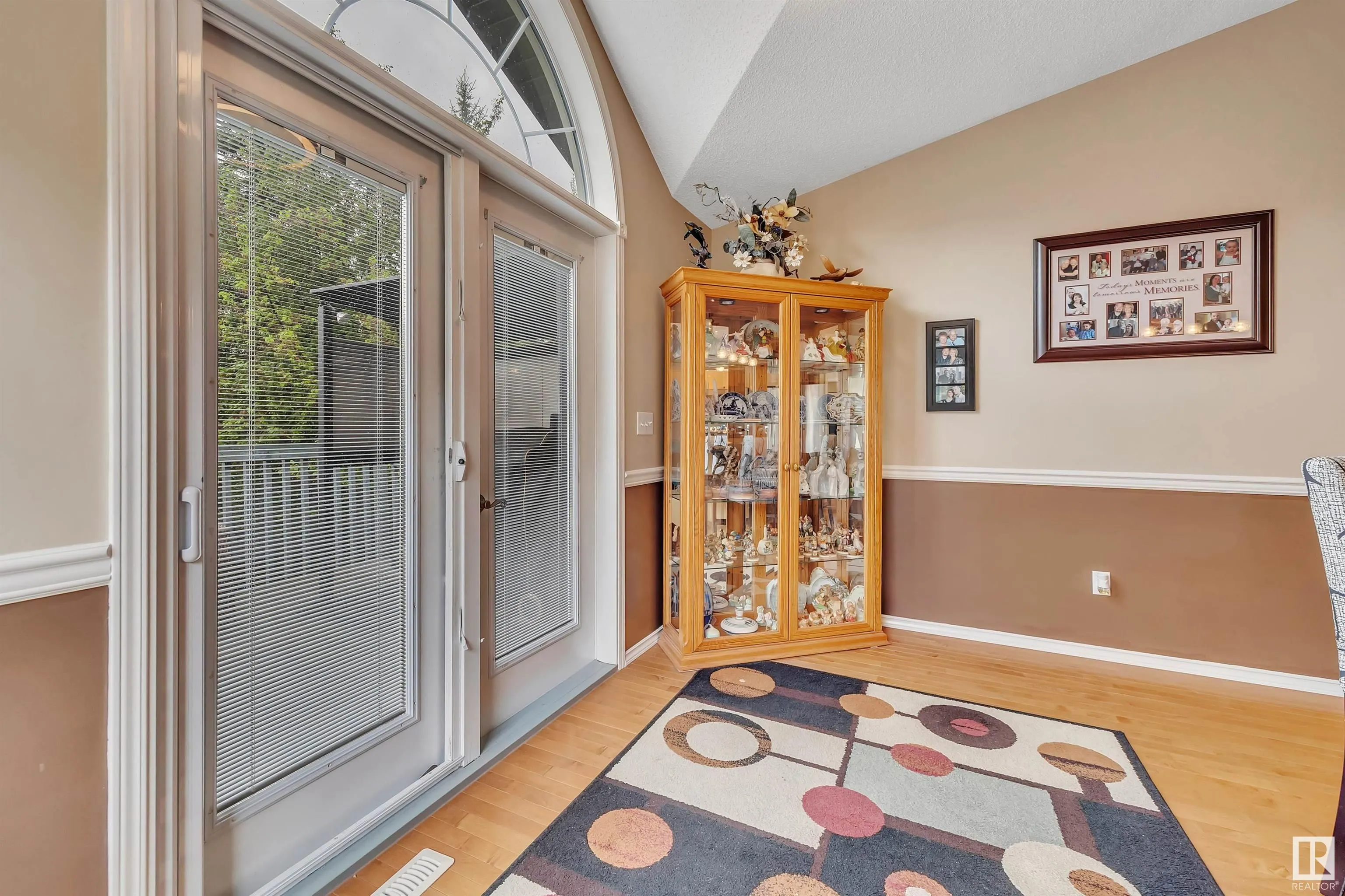 102 BRIDGEPORT Crossing