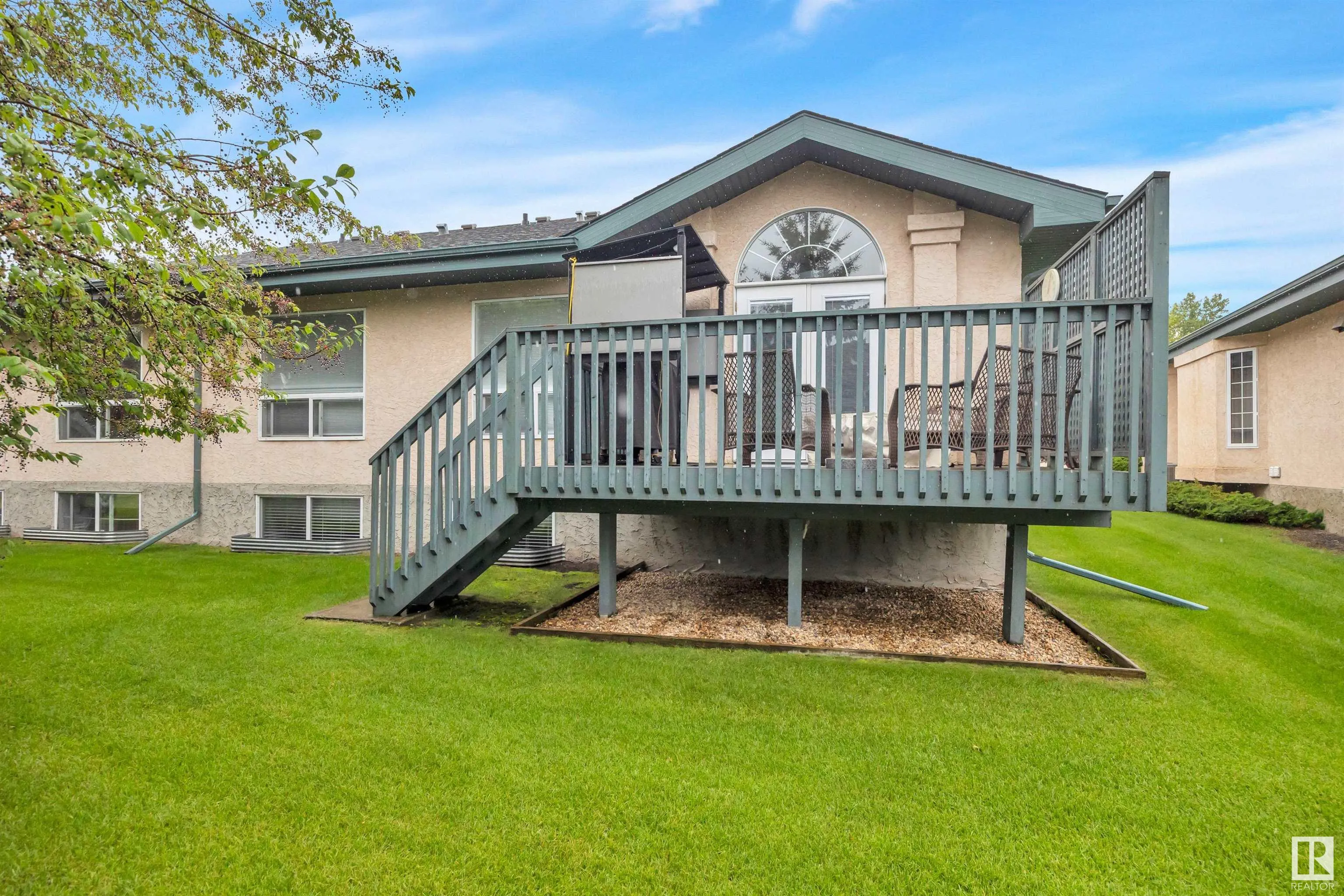 102 BRIDGEPORT Crossing