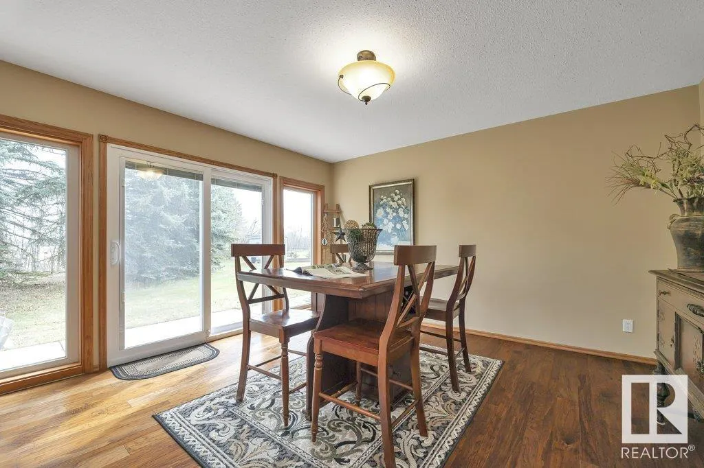 464015 Range Road 234
