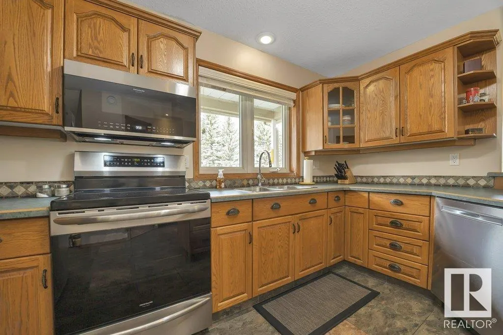 464015 Range Road 234
