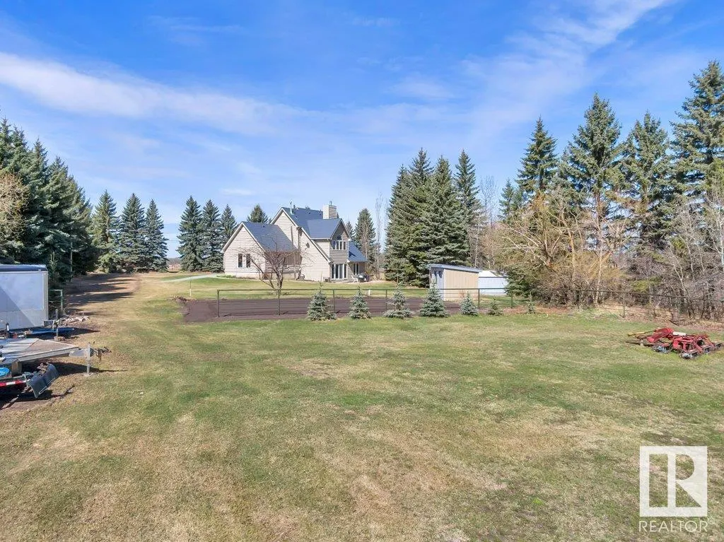 464015 Range Road 234