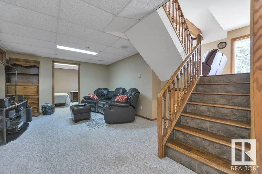 464015 Range Road 234