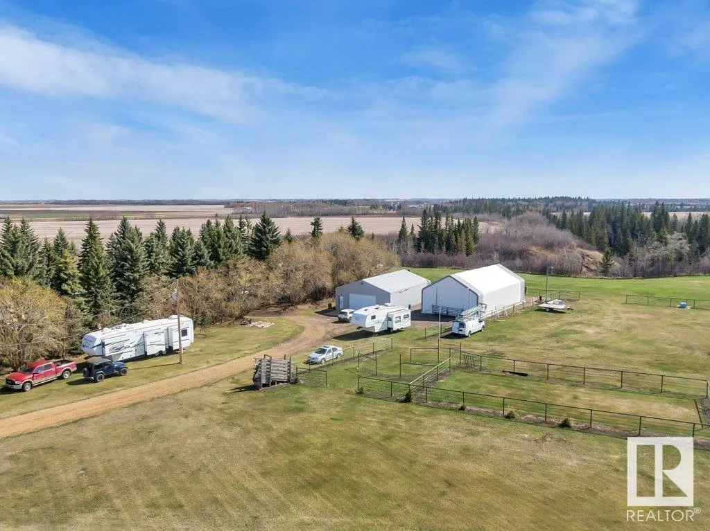464015 Range Road 234