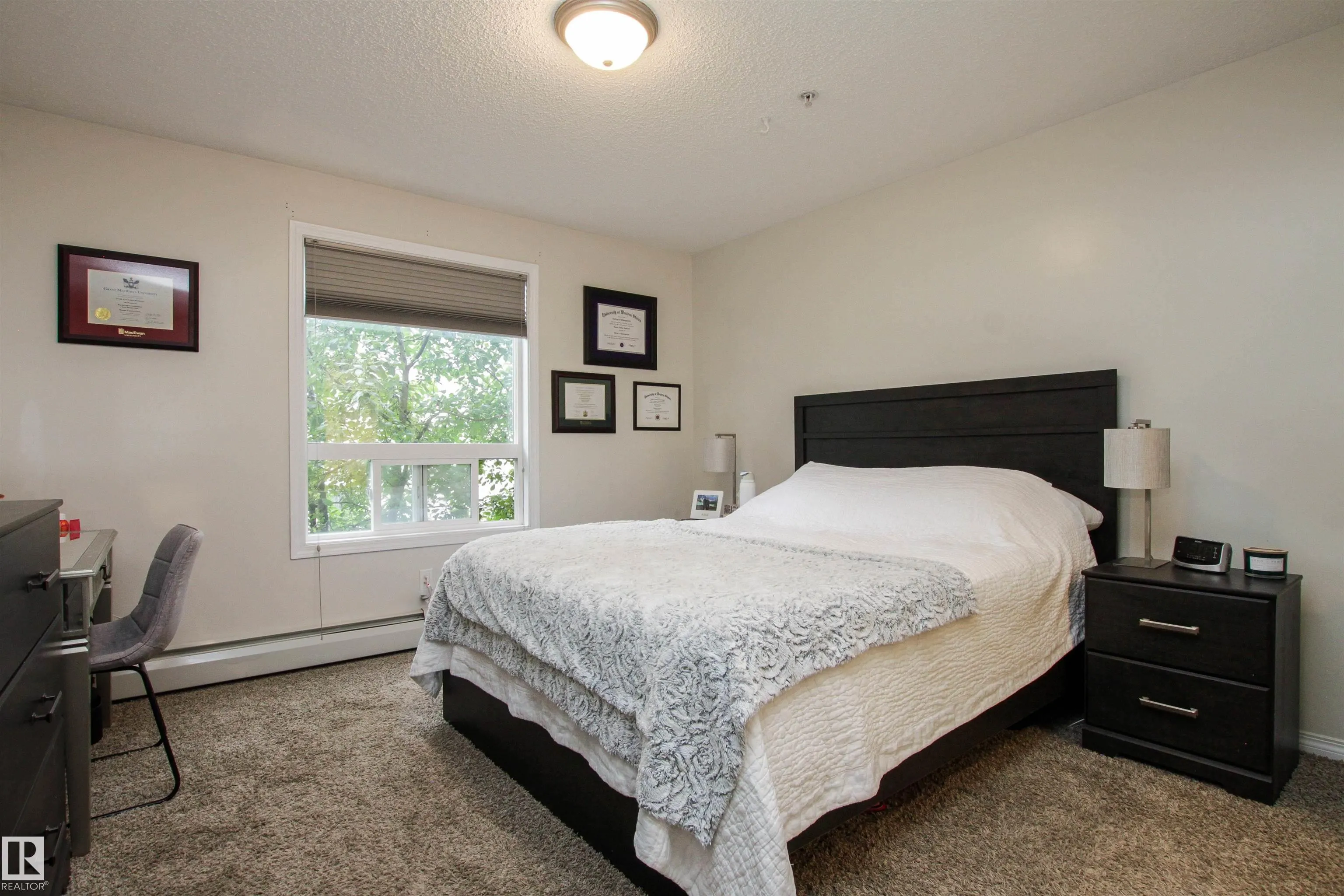 7327 SOUTH TERWILLEGAR Drive