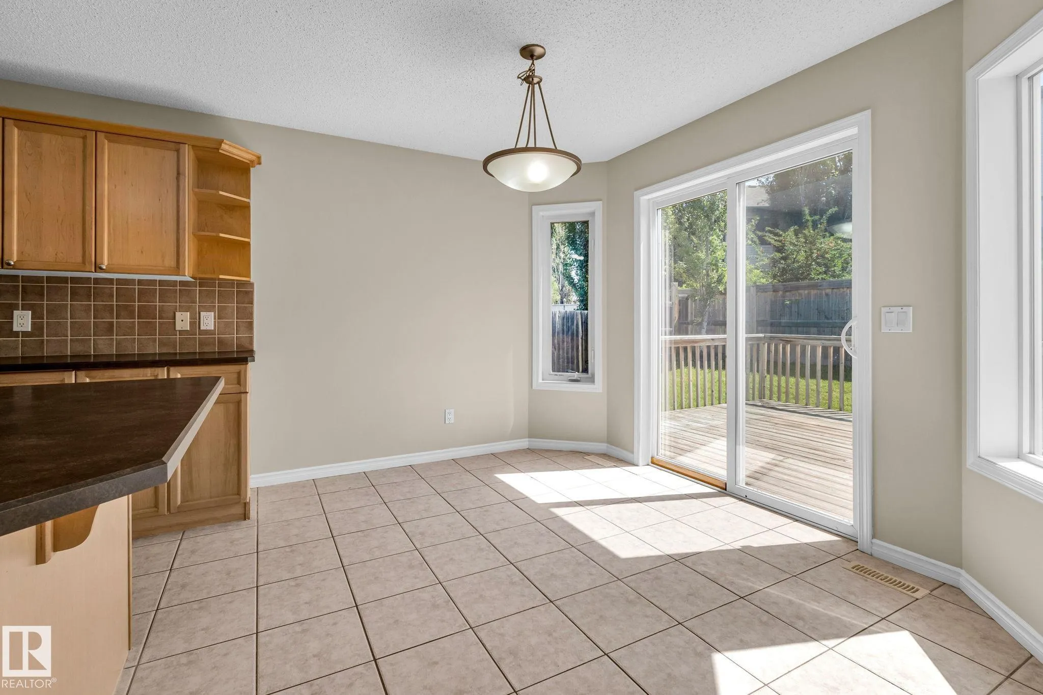 130 CHAMPLAIN Place