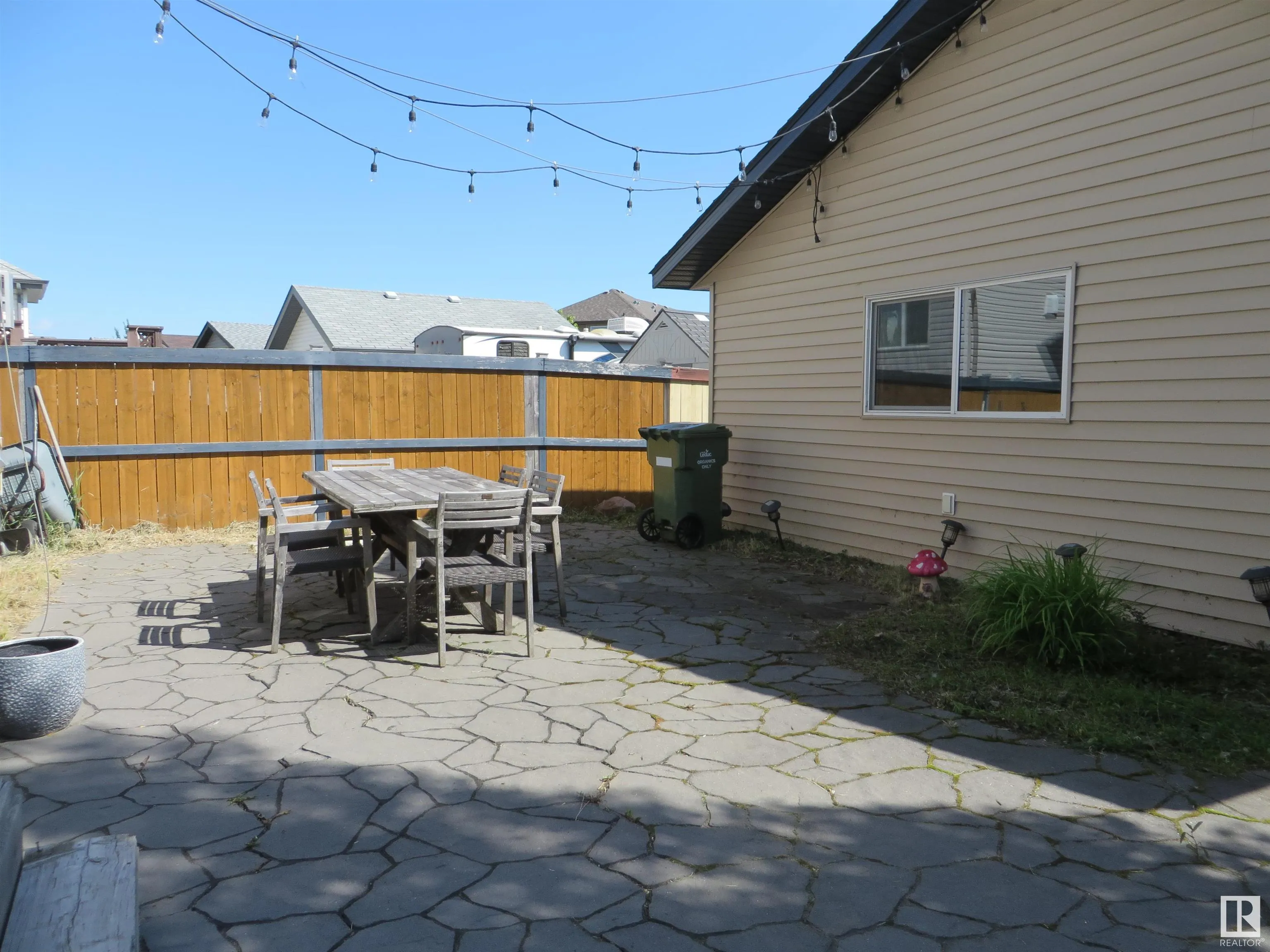 285 SOUTHWICK Way