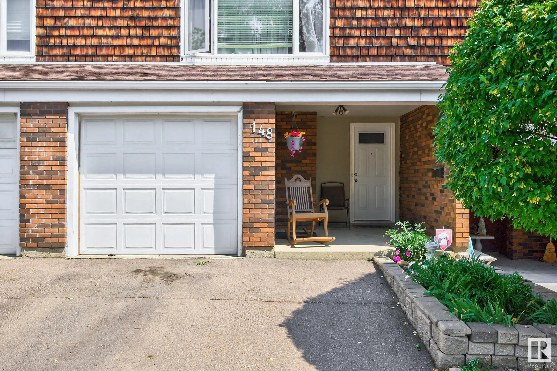 148 GREAT Oaks